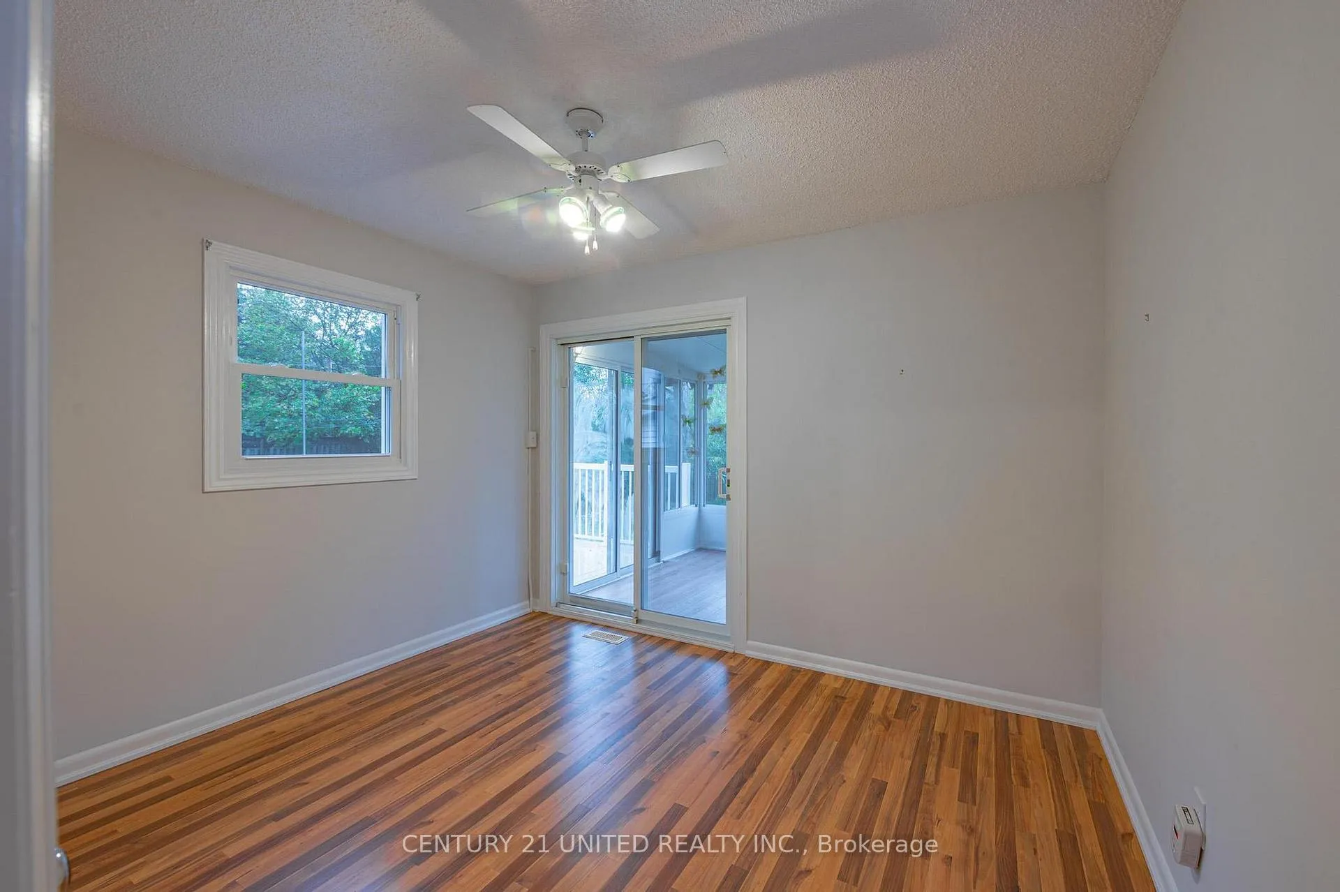 Photo 12 of 835 Barnardo Avenue, Peterborough, Northcrest Ward 5 — HOMEH