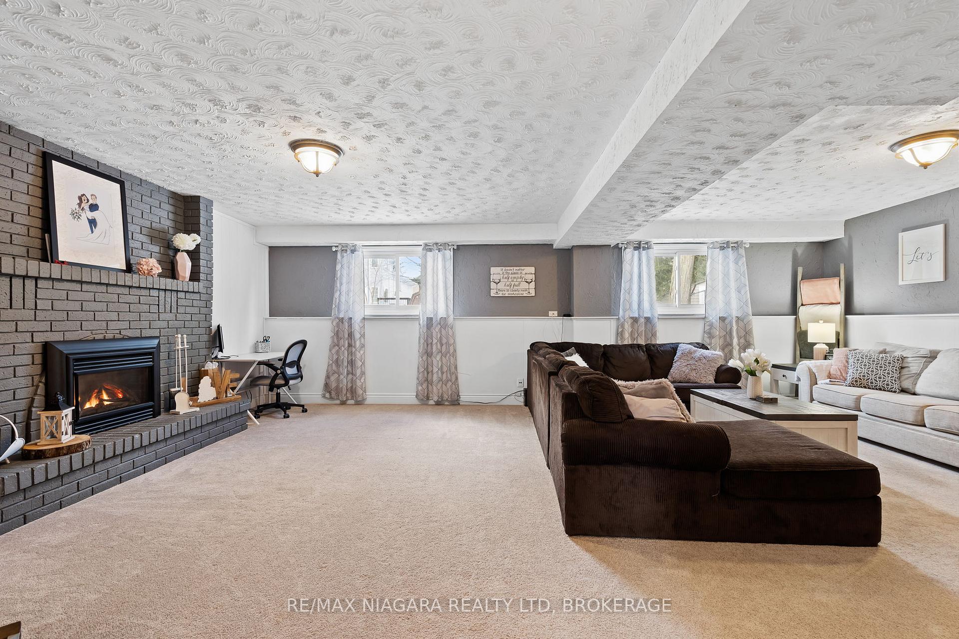 Photo 17 of 203 Gadsby Avenue, Welland, N. Welland — HOMEH