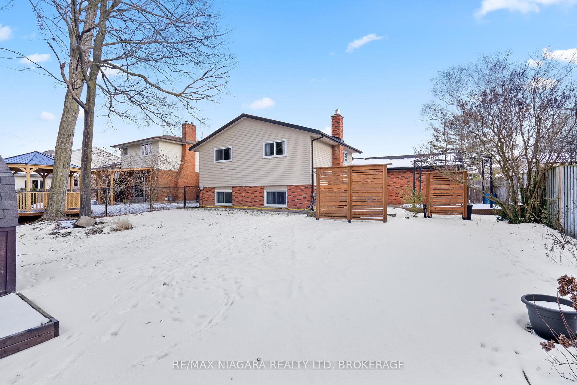 Photo 27 of 203 Gadsby Avenue, Welland, N. Welland — HOMEH