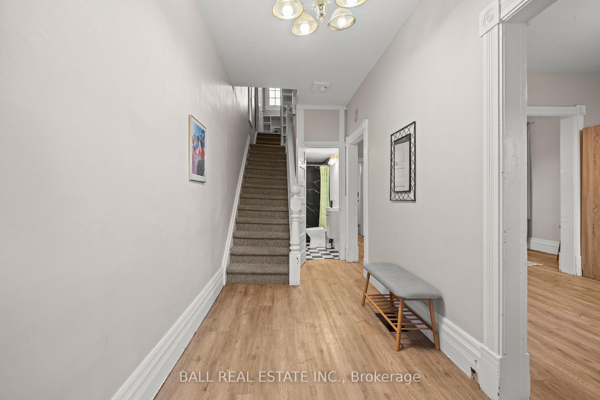 Photo 5 of 45 Lafayette Avenue, Peterborough, Town Ward 3 — HOMEH