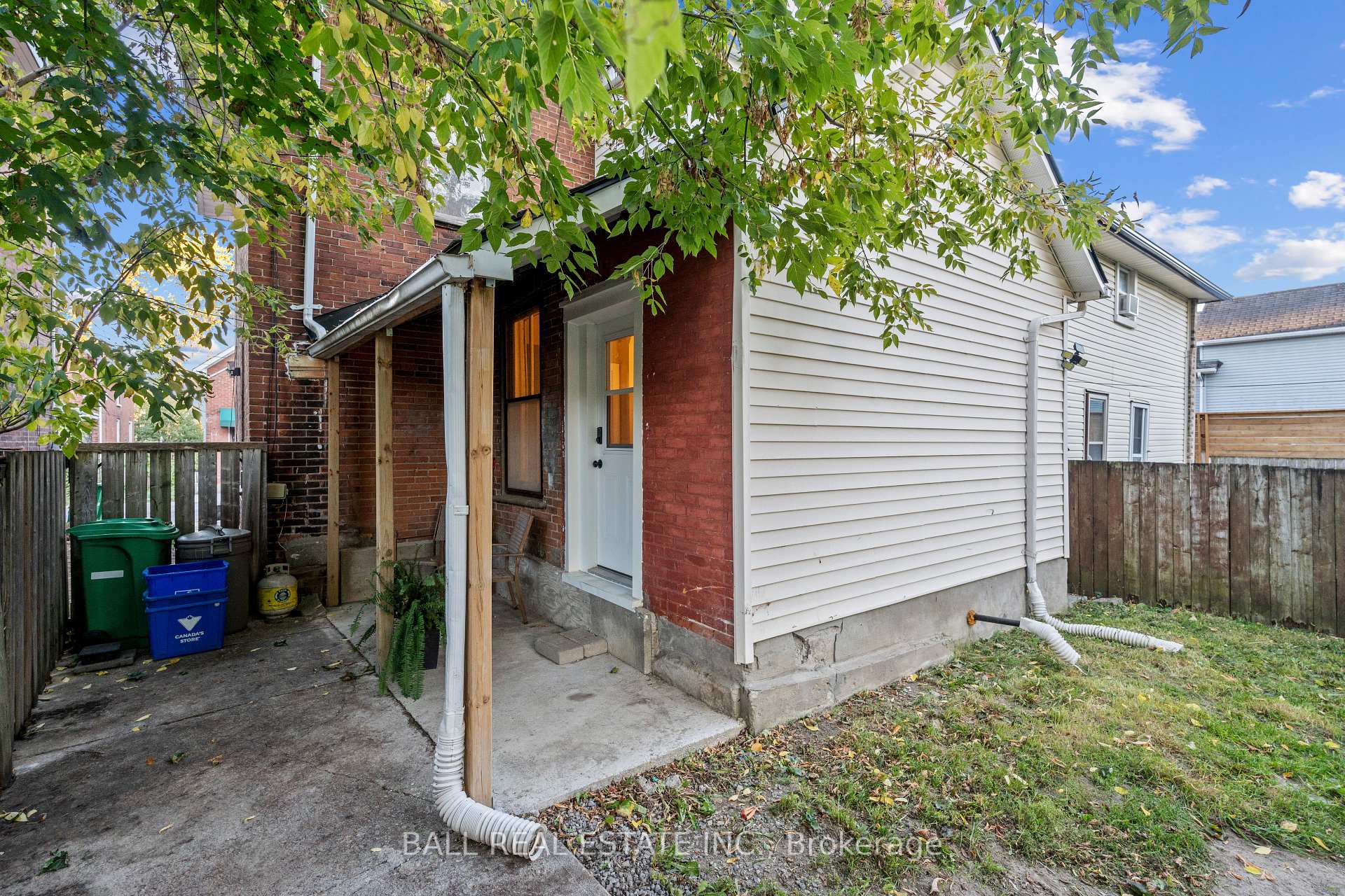 Photo 35 of 45 Lafayette Avenue, Peterborough, Town Ward 3 — HOMEH