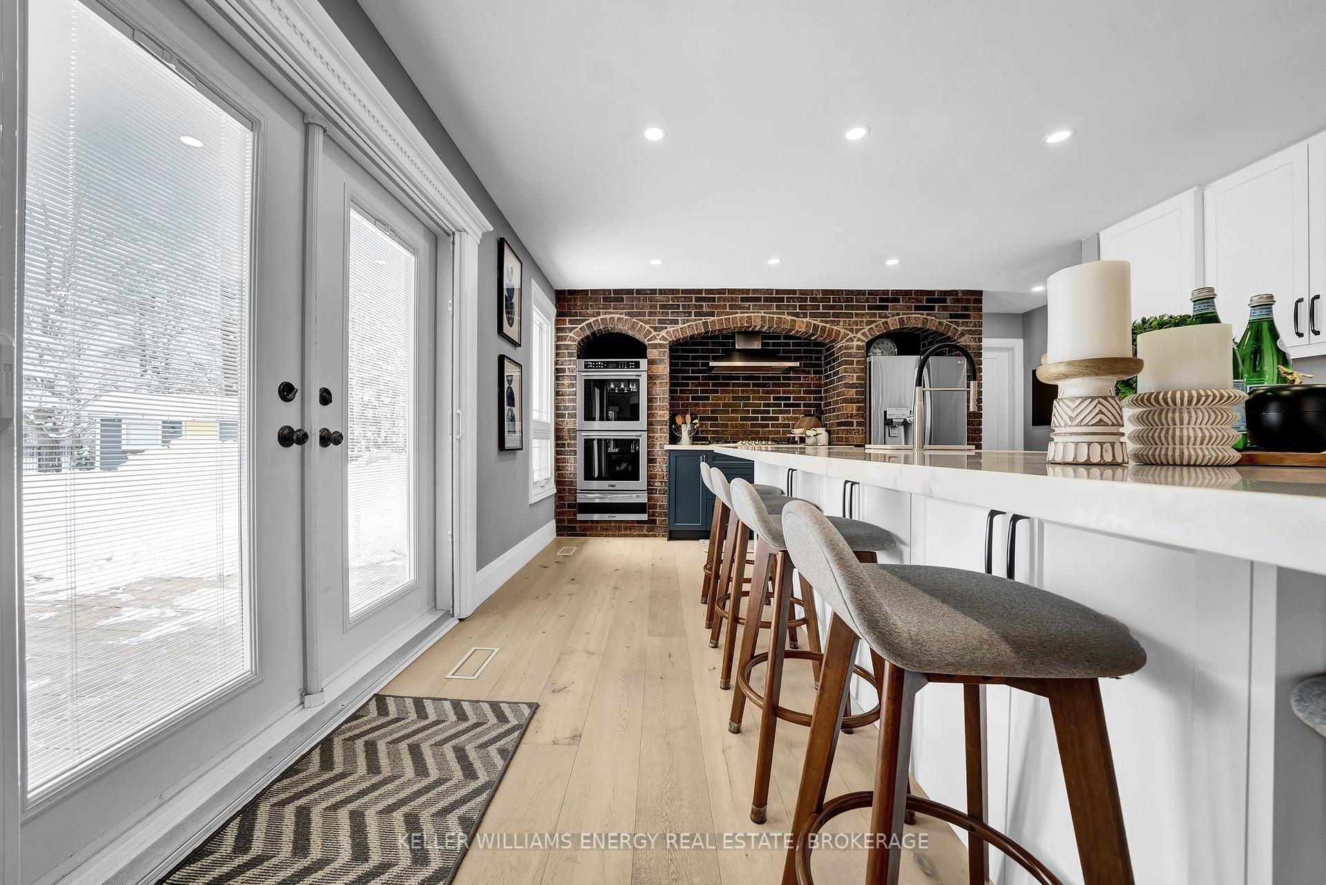 Photo 13 of 11 Glenlaura Crescent, Whitby, Rural Whitby — HOMEH