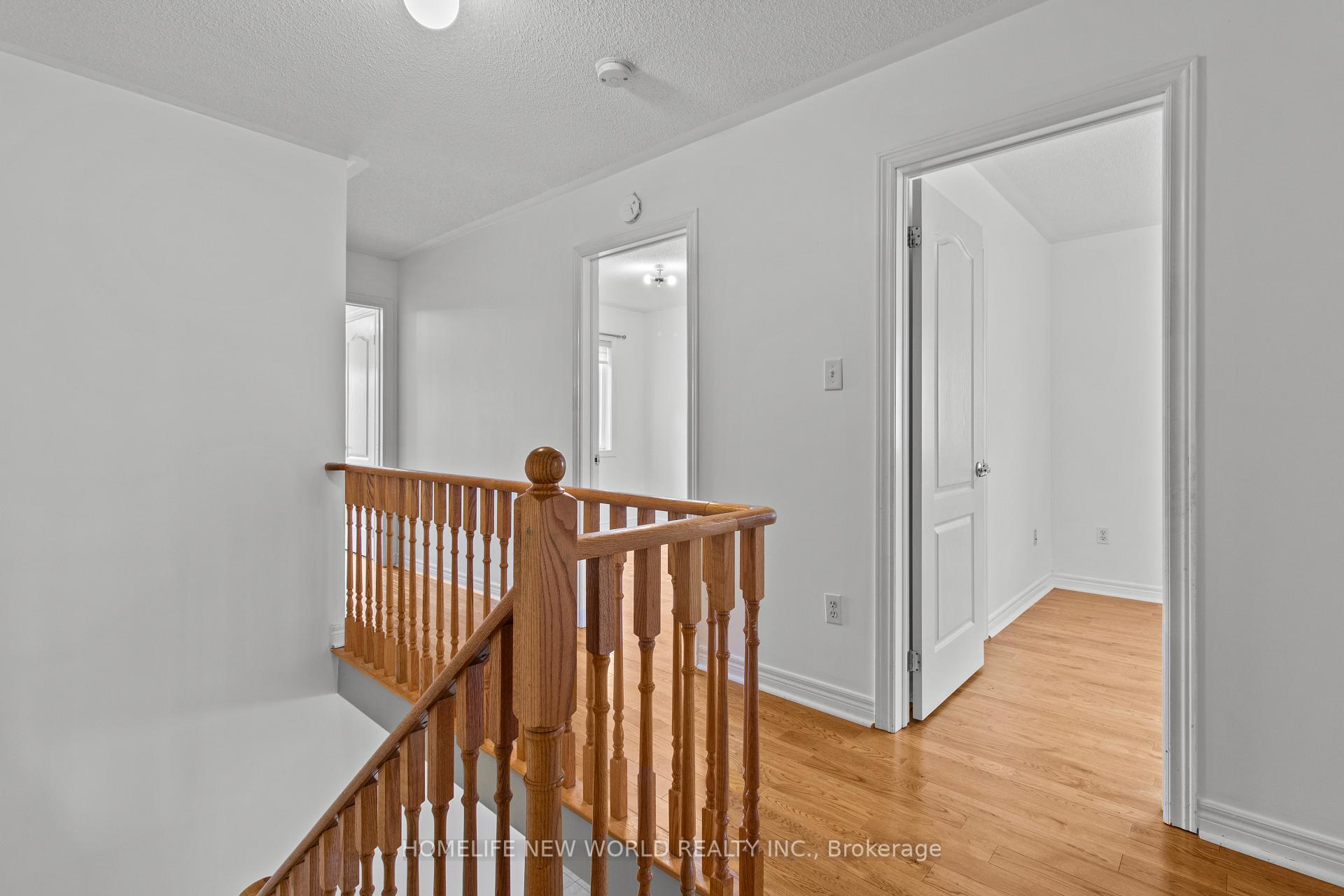 Photo 13 of 27 Holly Drive, Richmond Hill, Rouge Woods — HOMEH