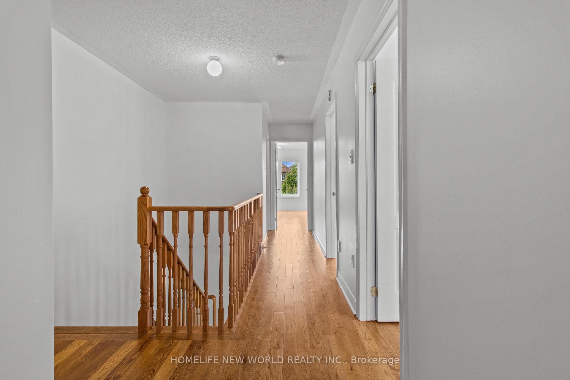 Photo 14 of 27 Holly Drive, Richmond Hill, Rouge Woods — HOMEH