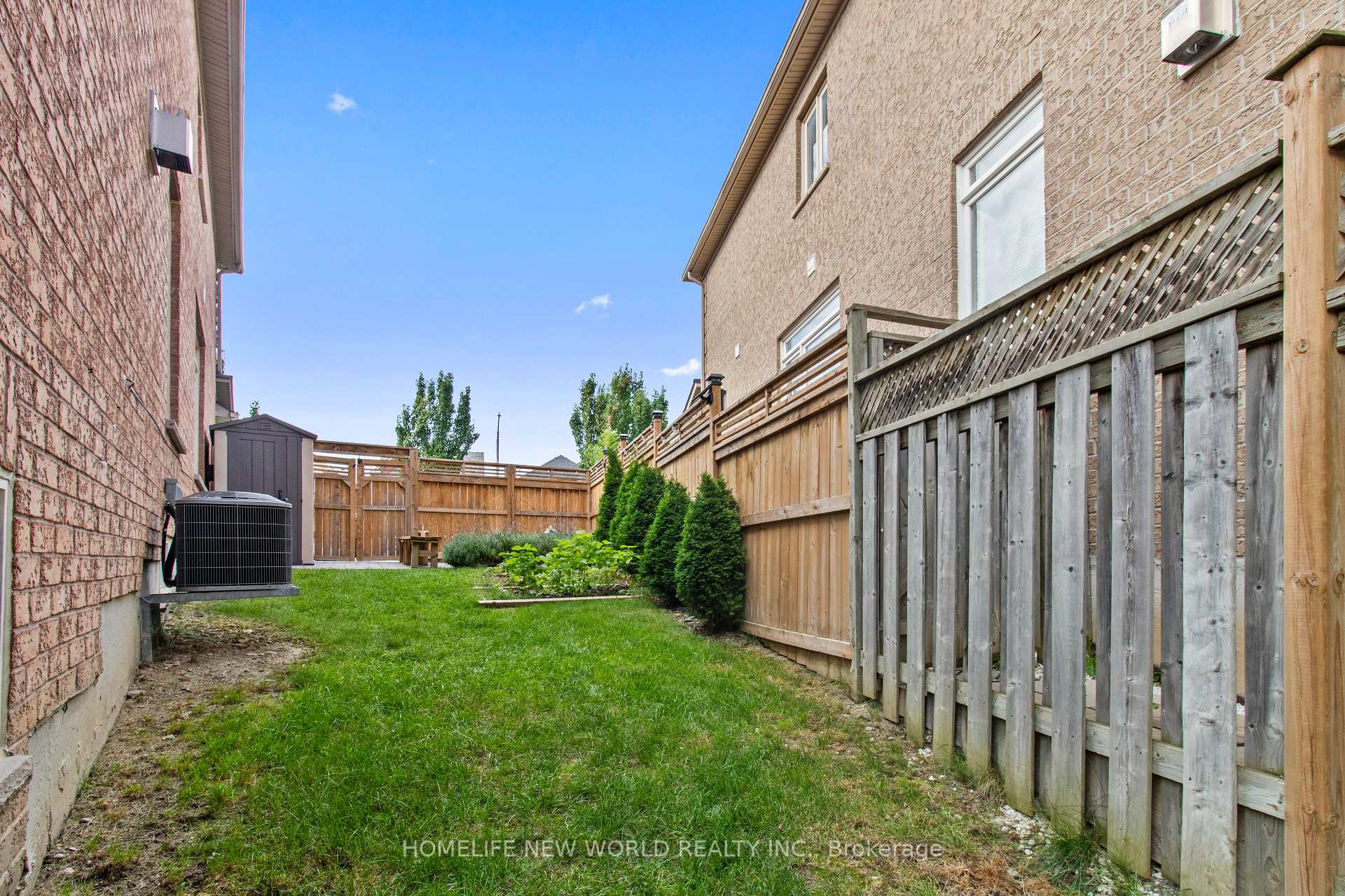Photo 30 of 27 Holly Drive, Richmond Hill, Rouge Woods — HOMEH