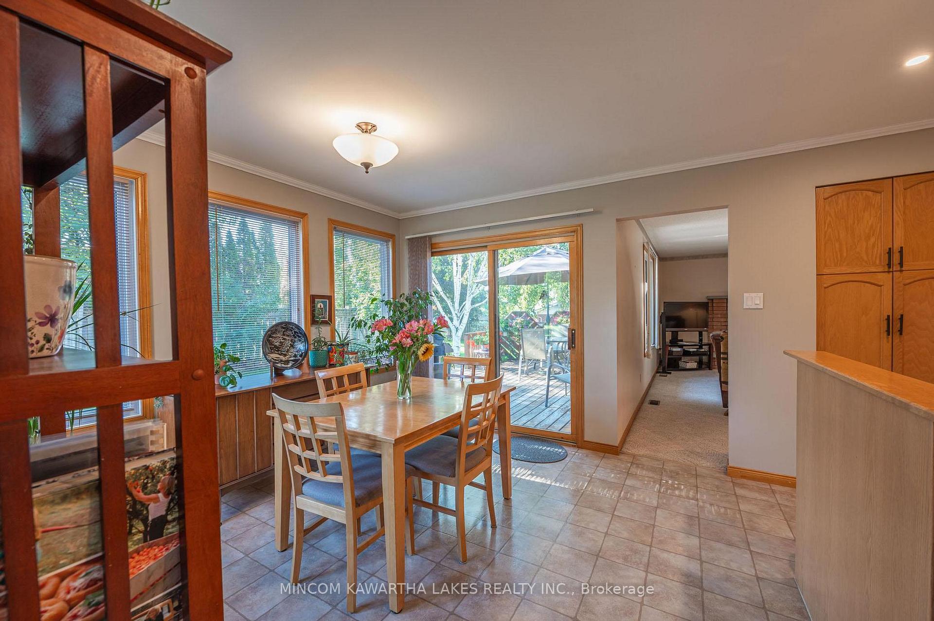 Photo 13 of 1344 Hetherington Drive, Peterborough, Northcrest Ward 5 — HOMEH