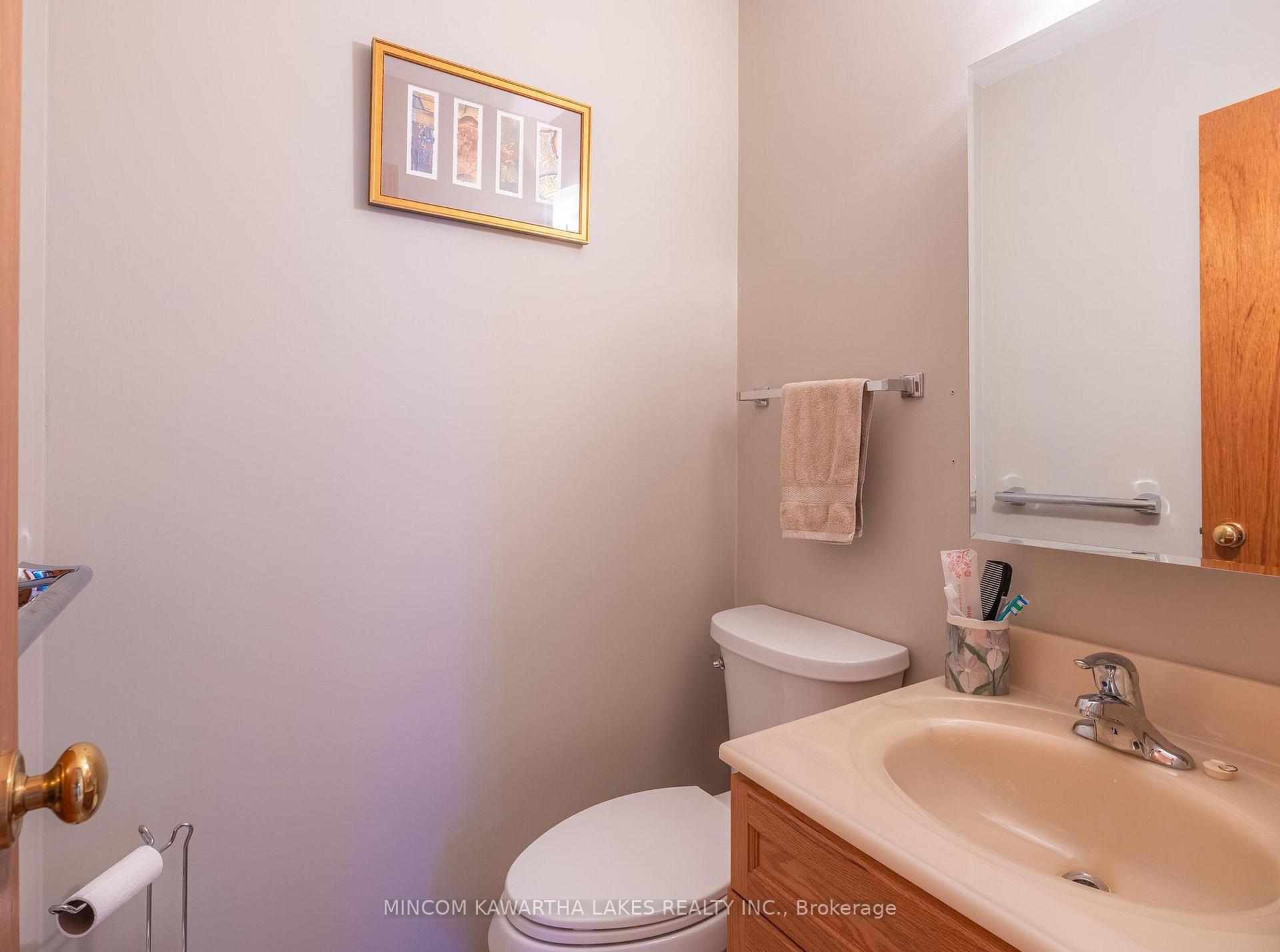Photo 26 of 1344 Hetherington Drive, Peterborough, Northcrest Ward 5 — HOMEH
