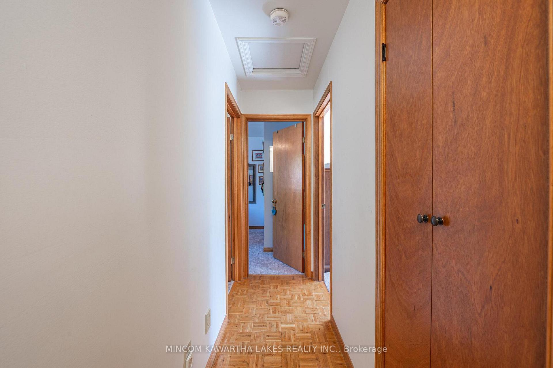 Photo 29 of 1344 Hetherington Drive, Peterborough, Northcrest Ward 5 — HOMEH