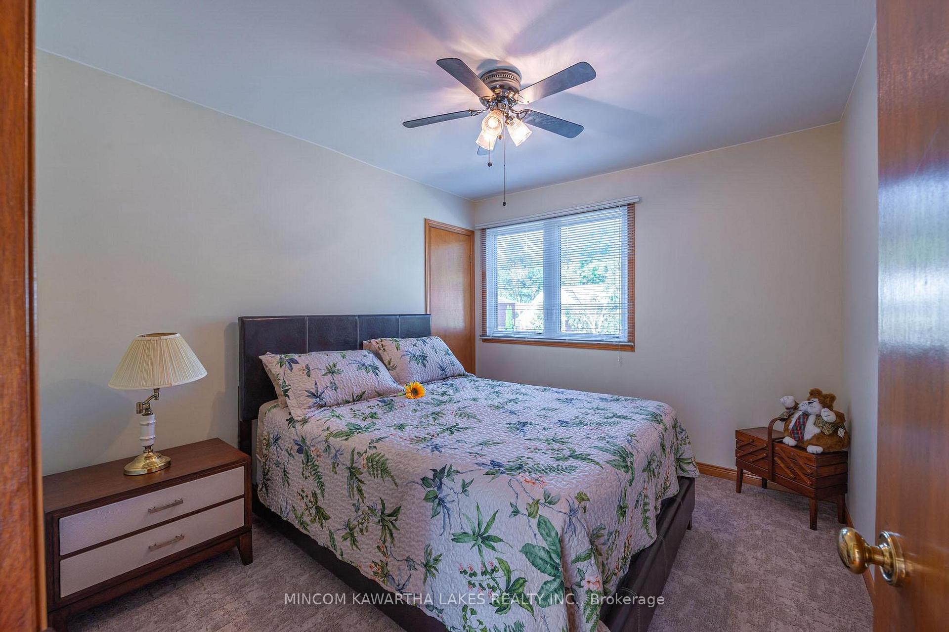 Photo 37 of 1344 Hetherington Drive, Peterborough, Northcrest Ward 5 — HOMEH