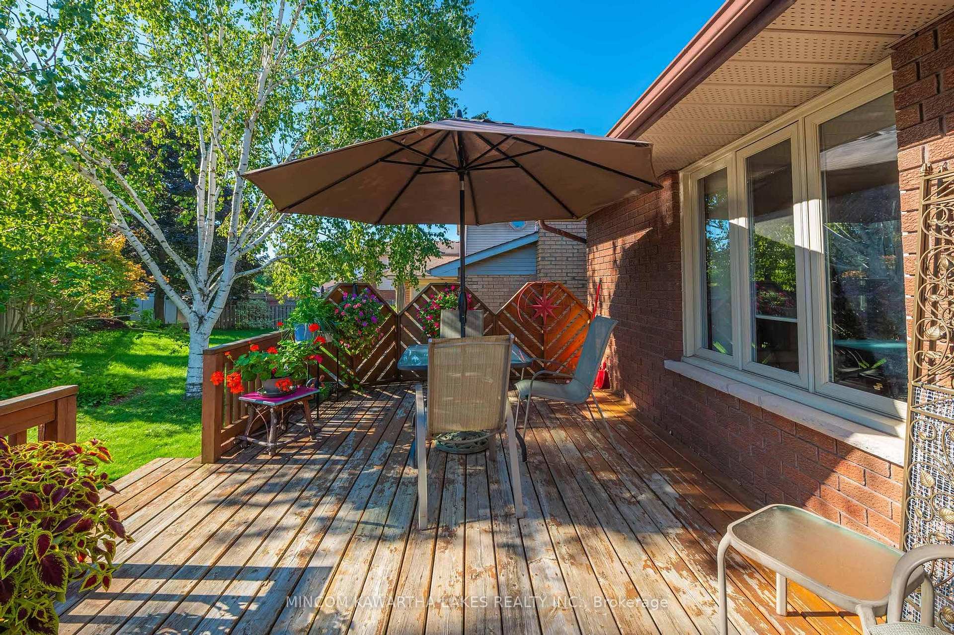 Photo 43 of 1344 Hetherington Drive, Peterborough, Northcrest Ward 5 — HOMEH