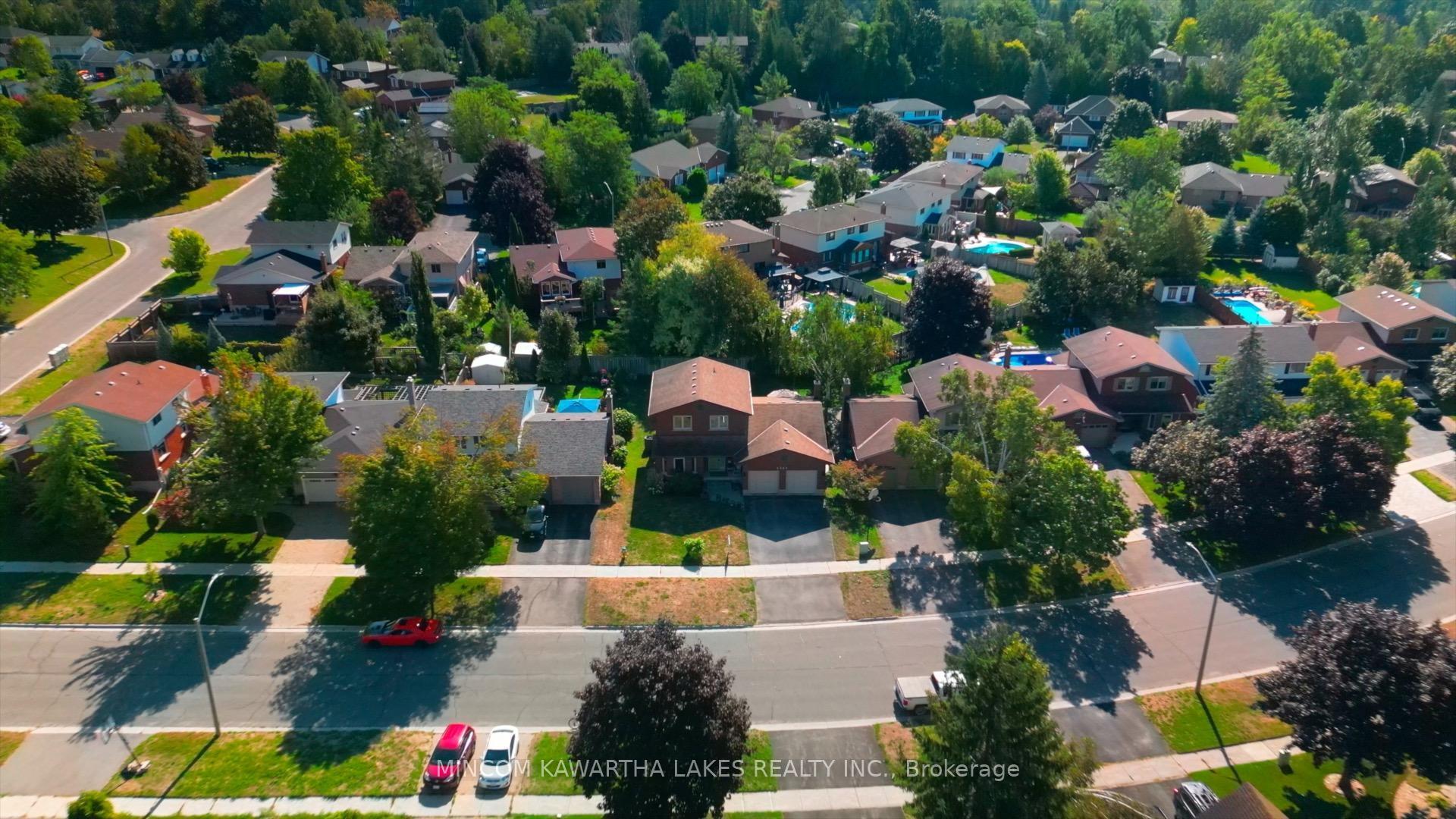 Photo 48 of 1344 Hetherington Drive, Peterborough, Northcrest Ward 5 — HOMEH