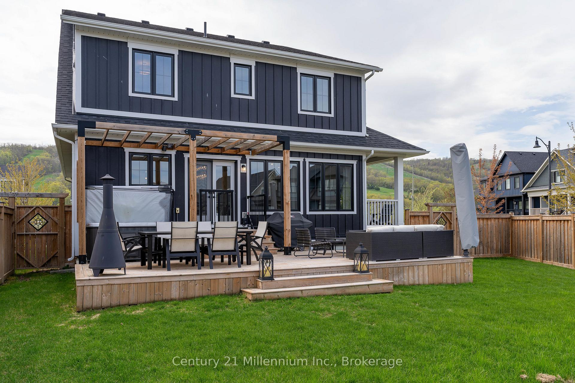 Photo 5 of 225 Yellow Birch Crescent, Blue Mountains — HOMEH