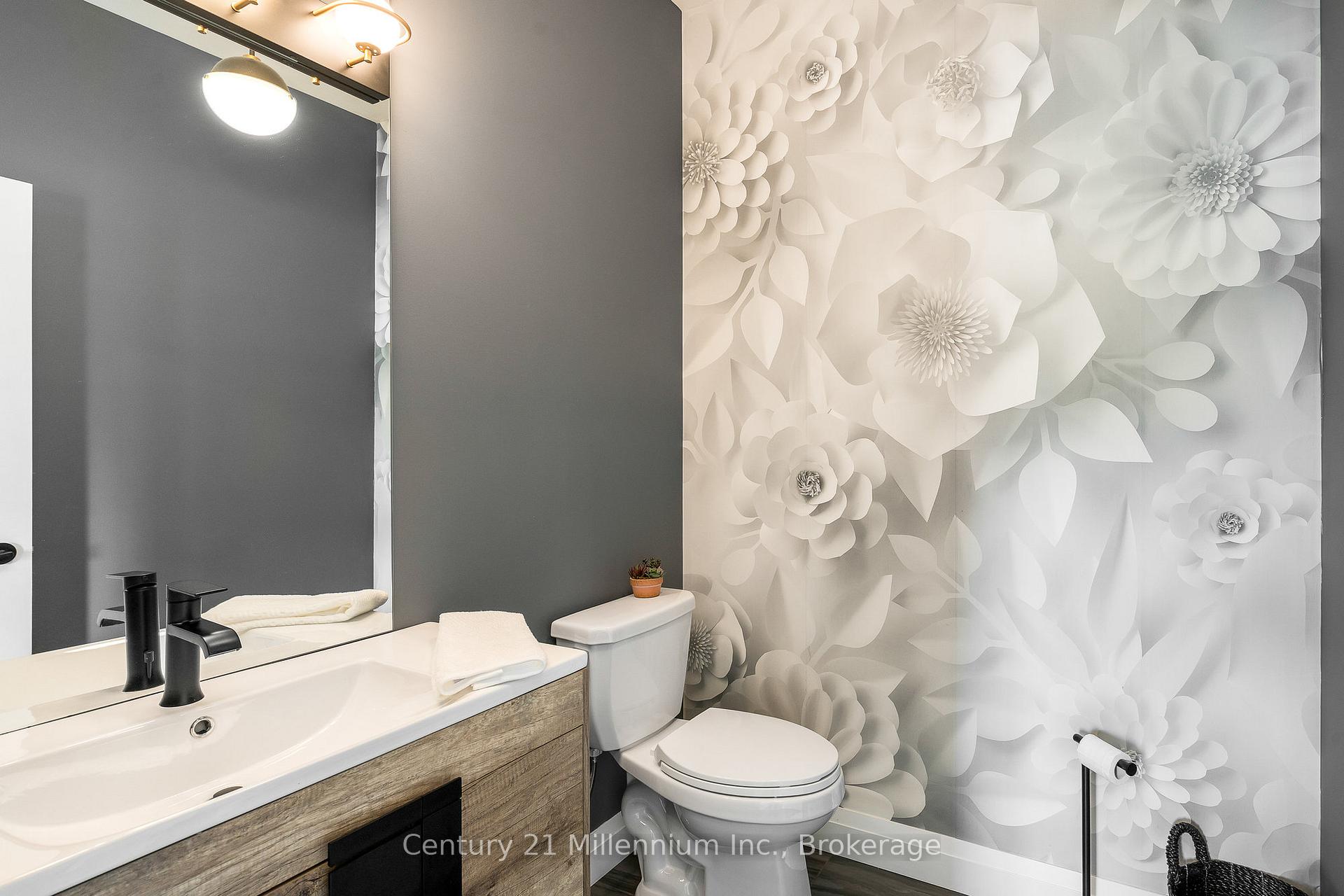 Photo 15 of 225 Yellow Birch Crescent, Blue Mountains — HOMEH