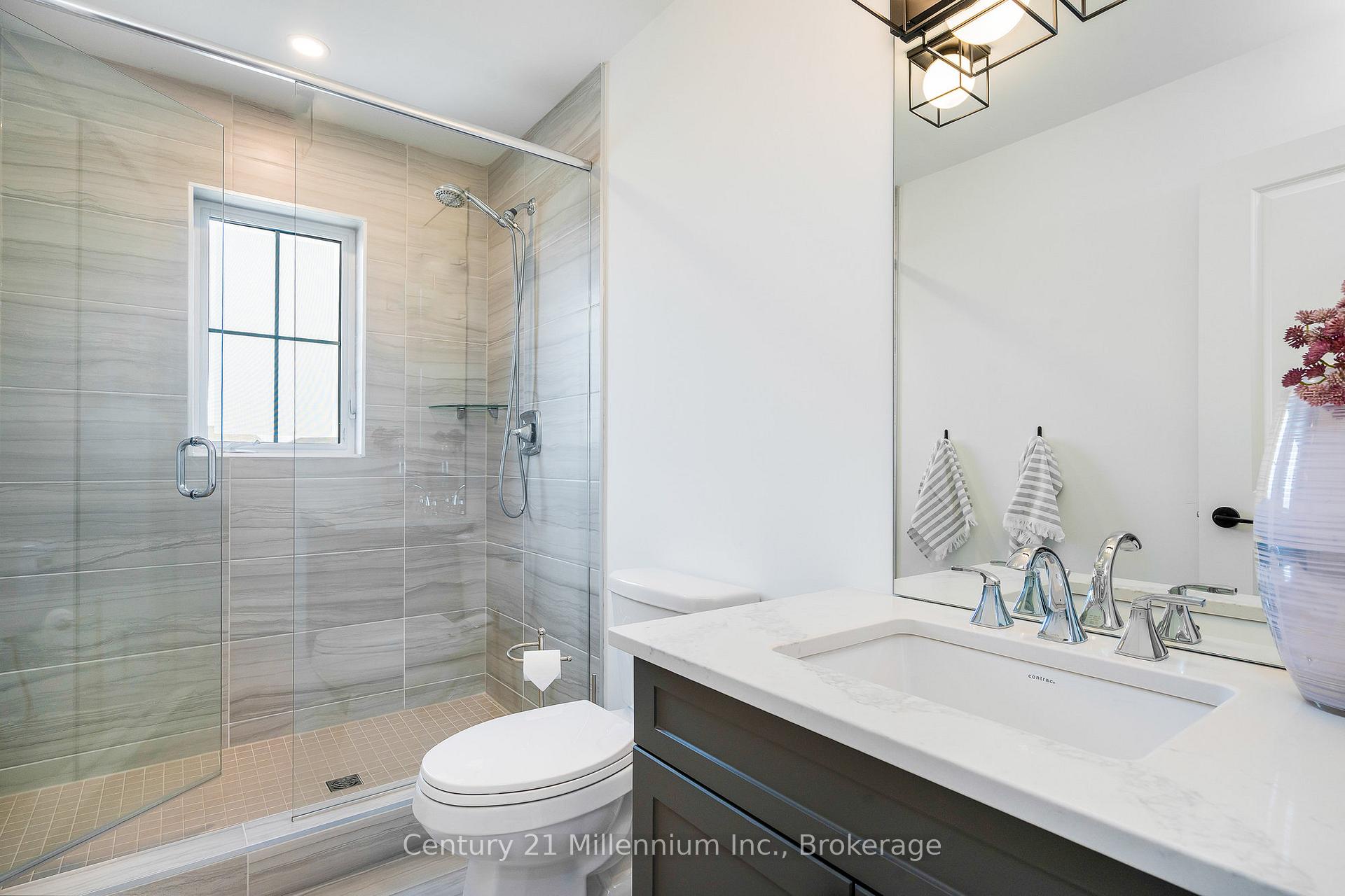 Photo 25 of 225 Yellow Birch Crescent, Blue Mountains — HOMEH