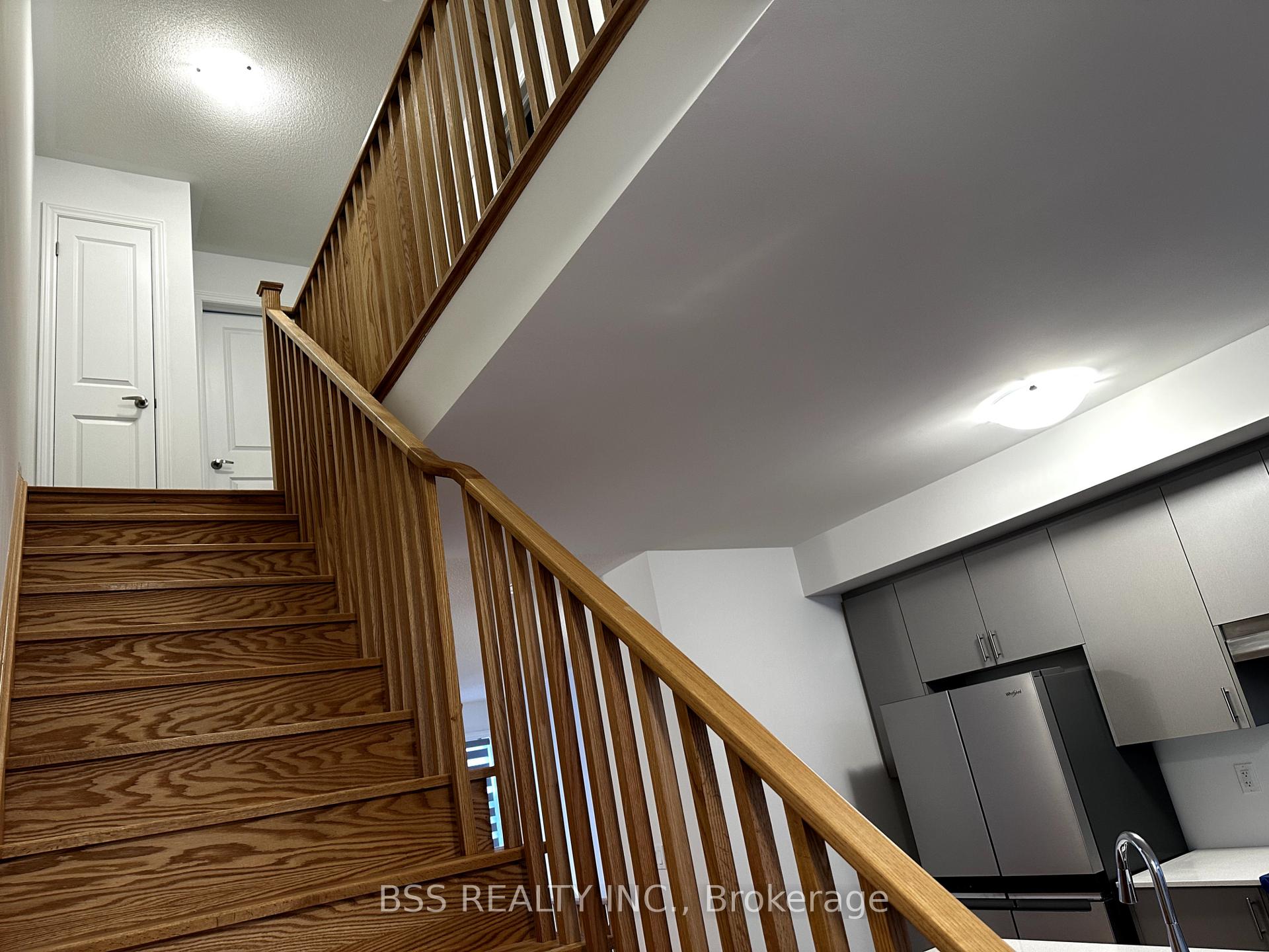 Photo 40 of 792 Eddystone Path, Oshawa, Donevan — HOMEH