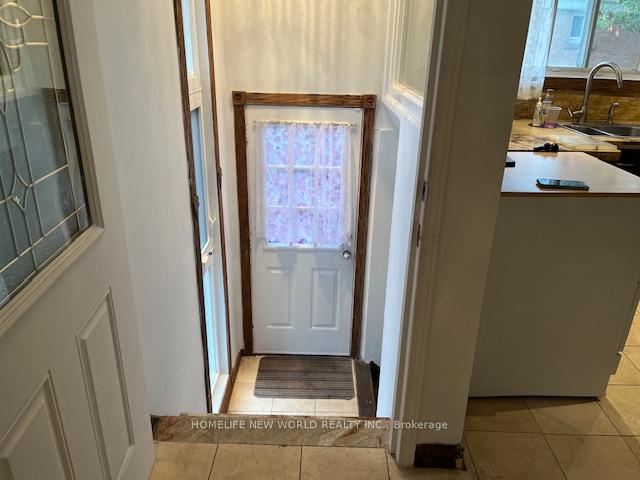 Photo 8 of Unit Bsmt 01, 368 Bent Crescent, Richmond Hill, Crosby — HOMEH