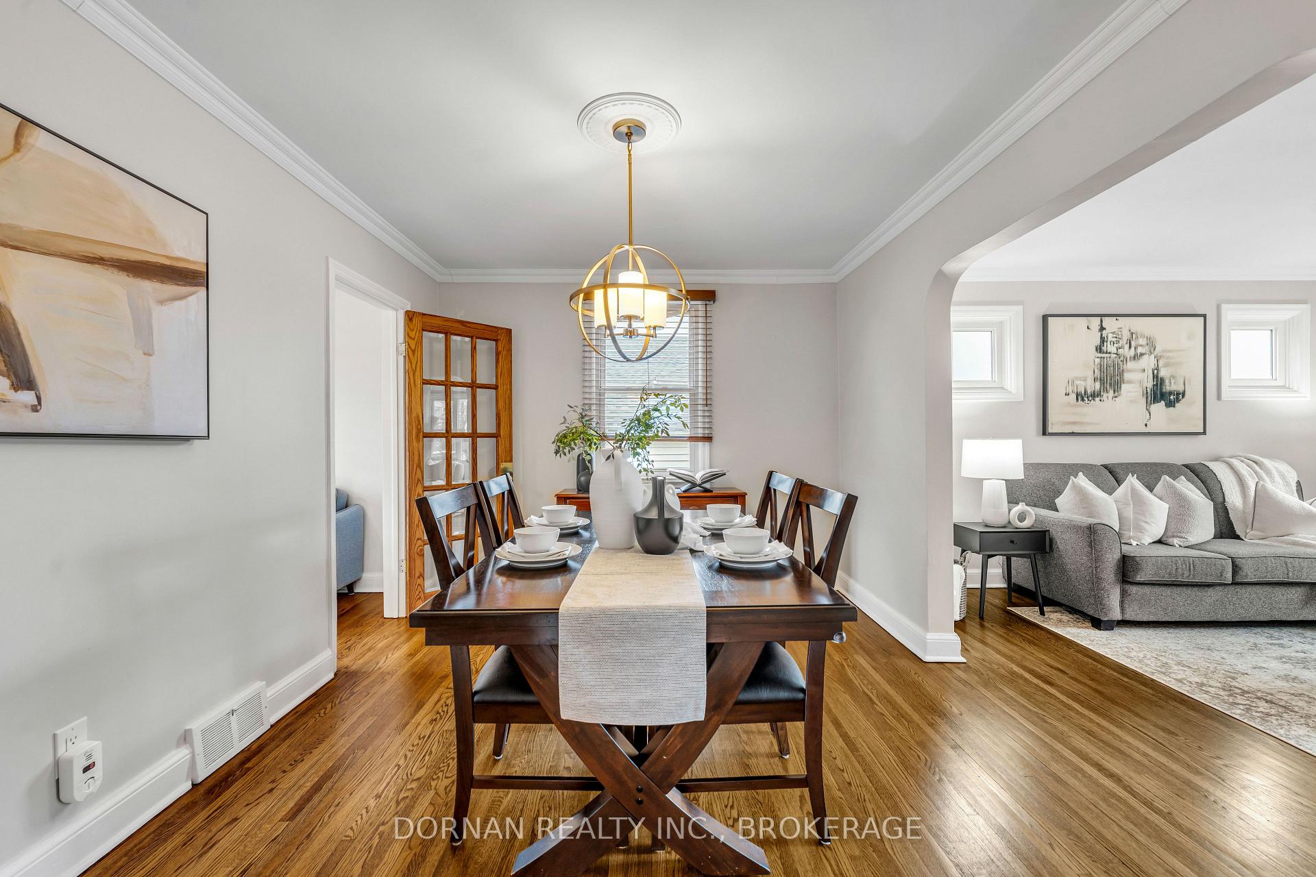 Photo 12 of 408 Perry Street, Whitby, Downtown Whitby — HOMEH