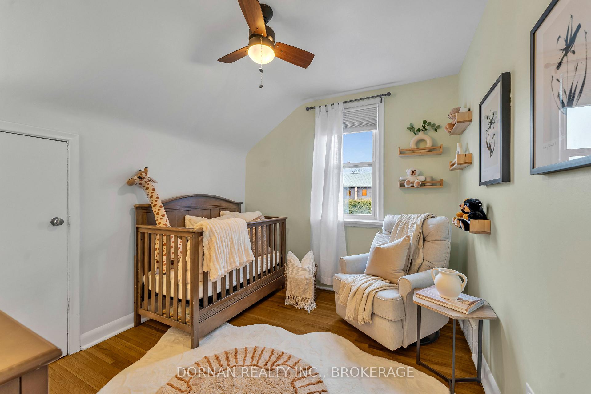 Photo 26 of 408 Perry Street, Whitby, Downtown Whitby — HOMEH