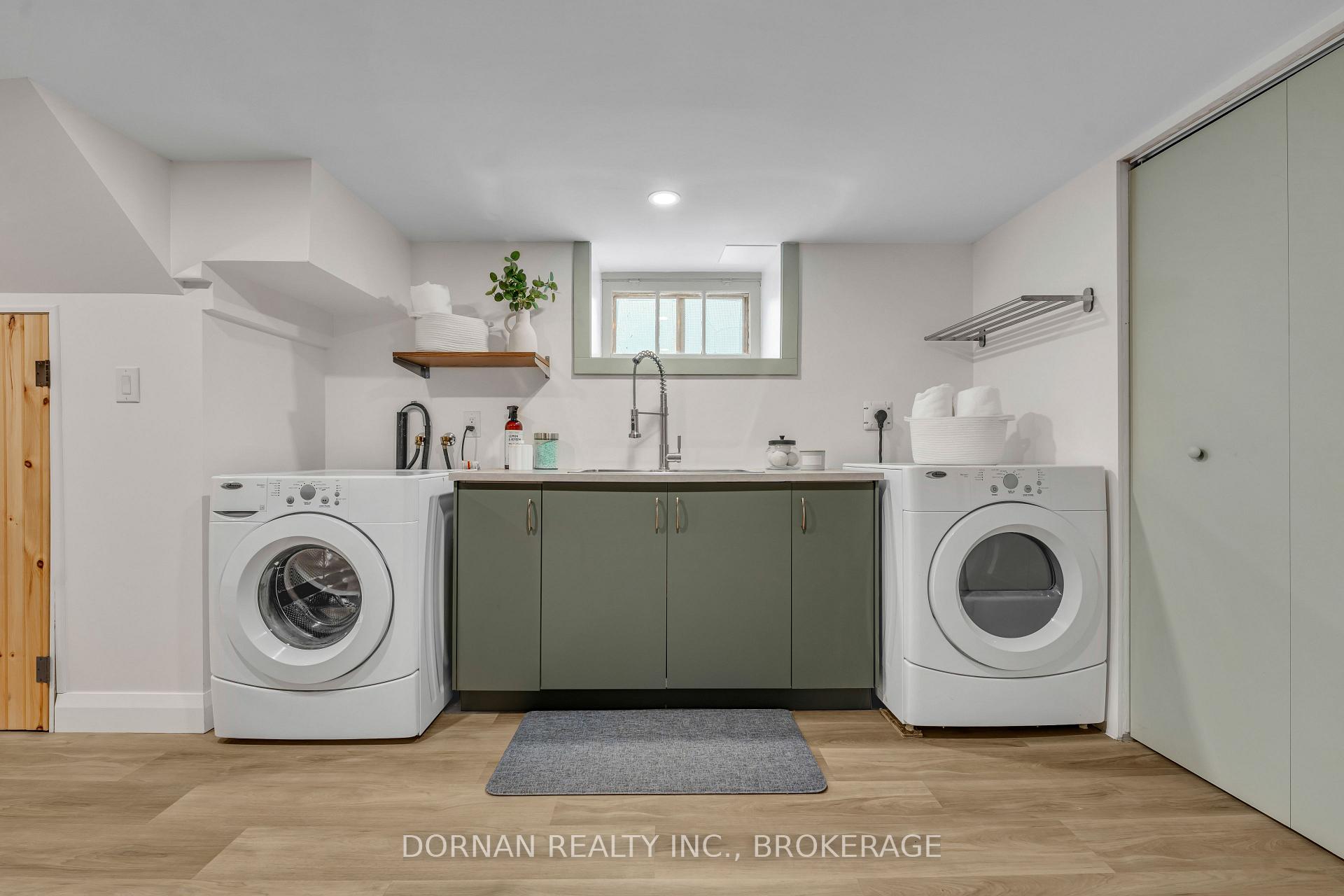Photo 30 of 408 Perry Street, Whitby, Downtown Whitby — HOMEH