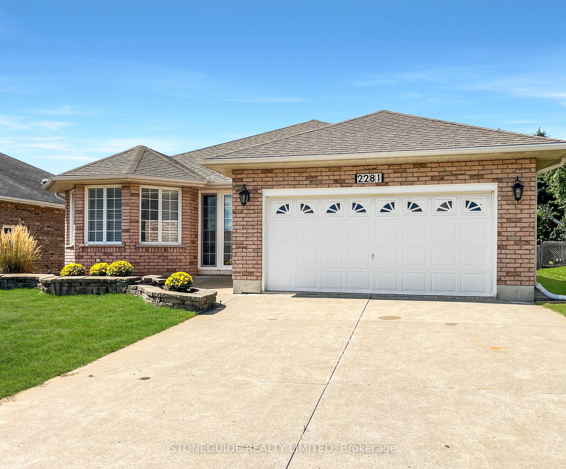 Photo 1 of 2281 Wintergreen Trail, Peterborough, Monaghan Ward 2 — HOMEH