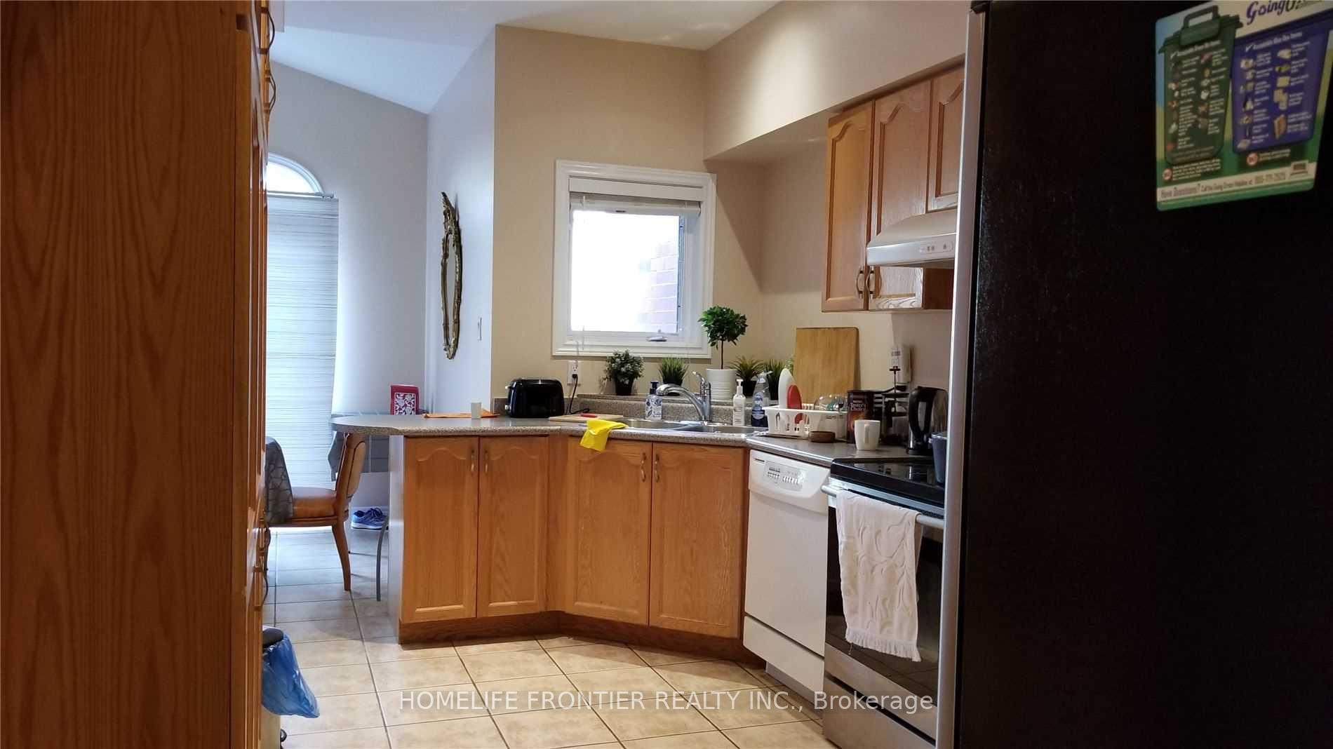 Photo 7 of 97 Kimono Crescent, Richmond Hill, Rouge Woods — HOMEH
