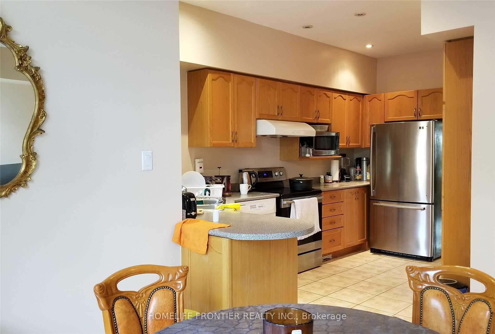 Photo 10 of 97 Kimono Crescent, Richmond Hill, Rouge Woods — HOMEH