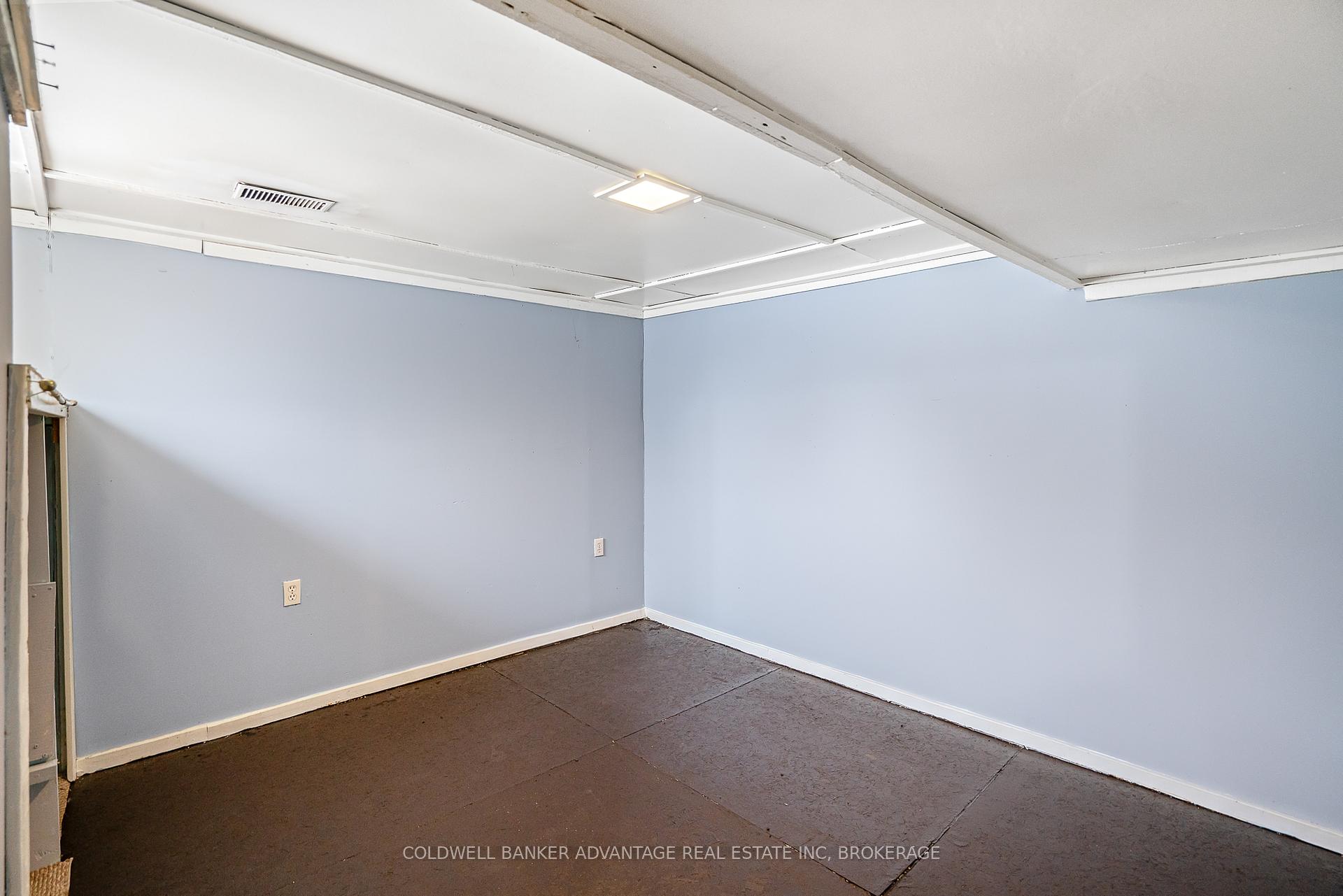 Photo 24 of 314 Simpson Avenue, Welland, Lincoln/Crowland — HOMEH