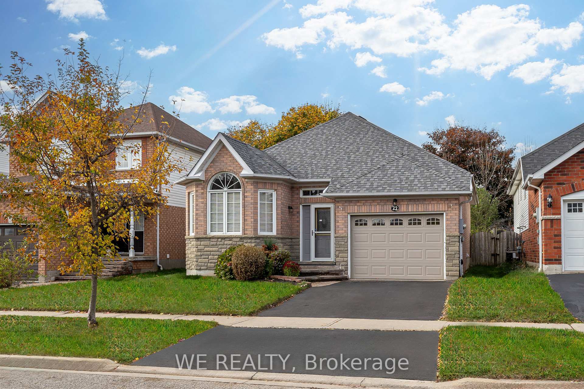 Photo 1 of 22 Bakerville Street, Whitby, Rolling Acres — HOMEH