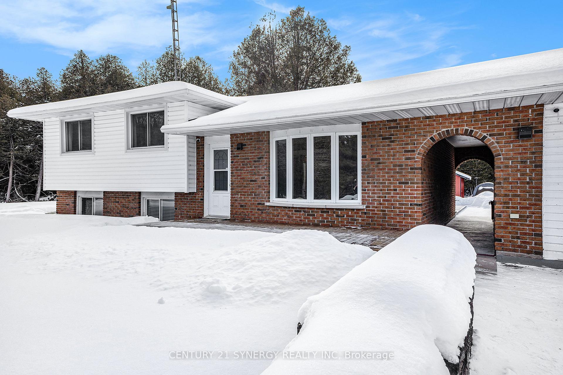 Photo 3 of 6624 Charleville Road, Augusta, Augusta Twp — HOMEH