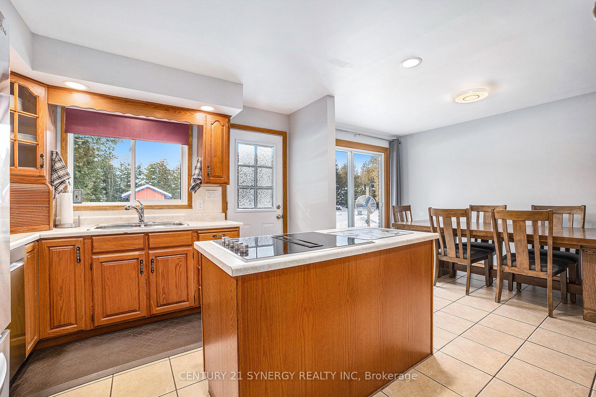 Photo 12 of 6624 Charleville Road, Augusta, Augusta Twp — HOMEH