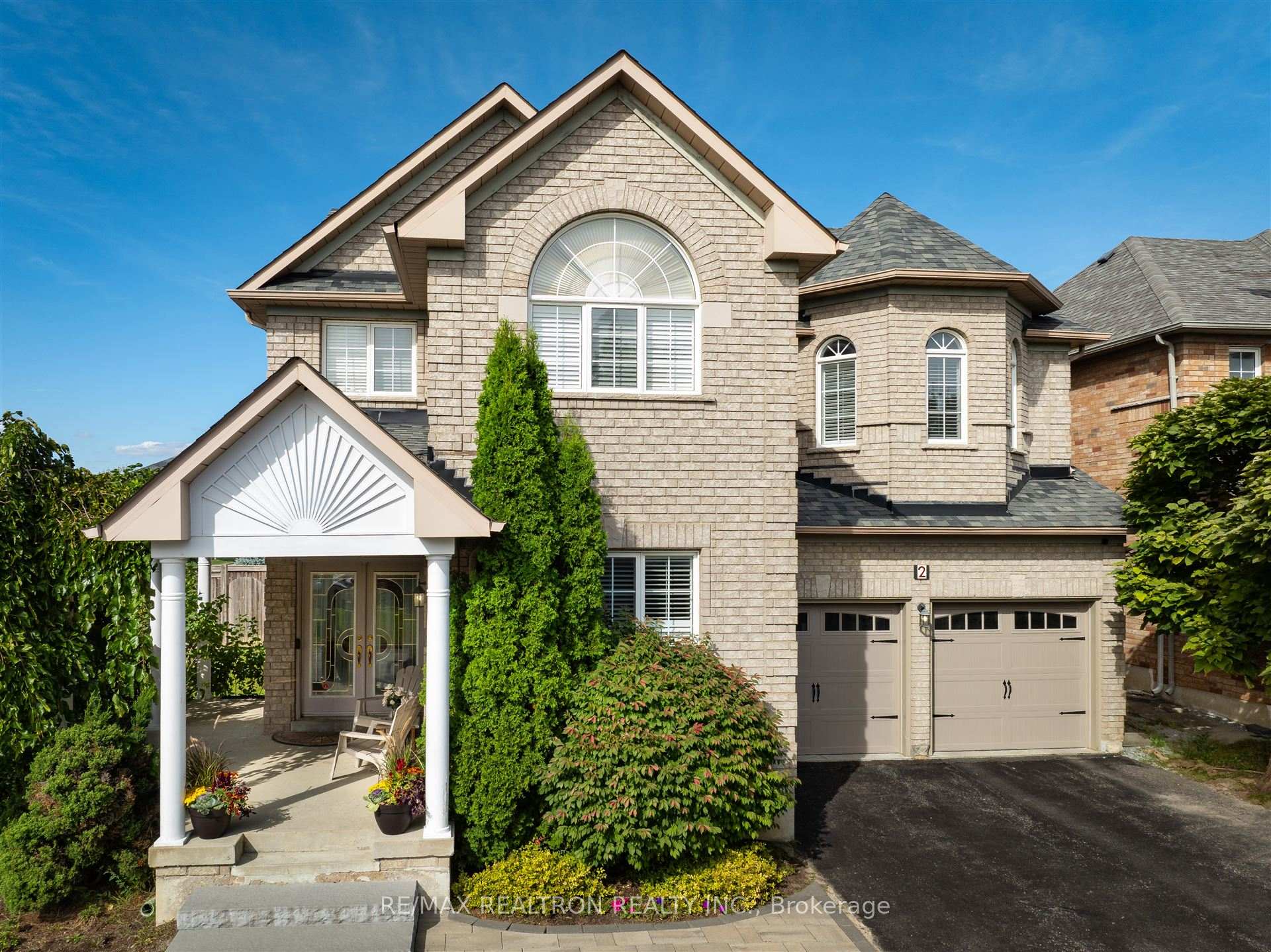Front of 2 Foxfield Crescent