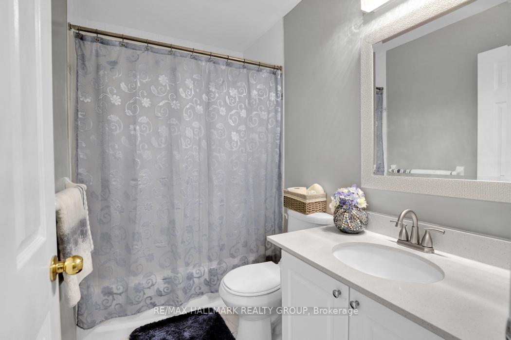 Photo 15 of 1072 Brasseur Crescent, Ottawa, Fallingbrook/Gardenway South — HOMEH