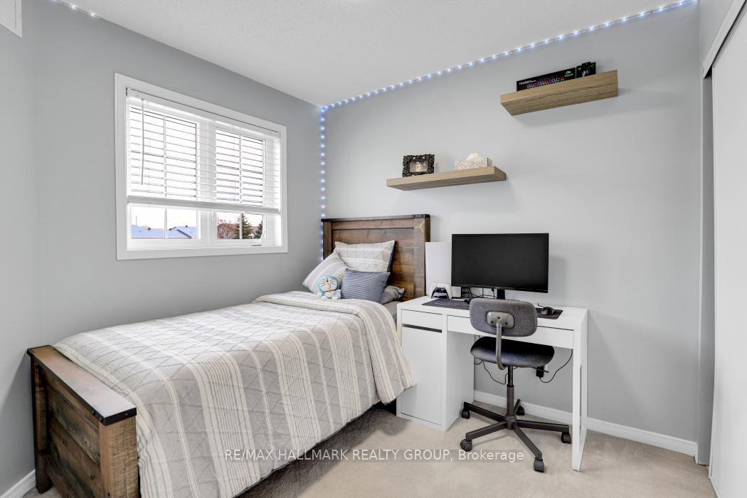 Photo 17 of 1072 Brasseur Crescent, Ottawa, Fallingbrook/Gardenway South — HOMEH