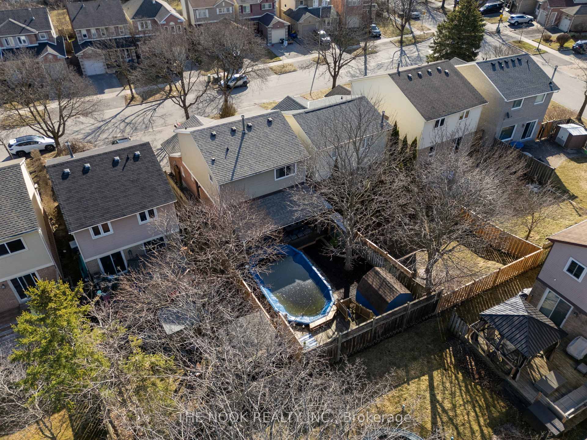 Photo 38 of 694 Sugar Maple Crescent, Whitby, Williamsburg — HOMEH