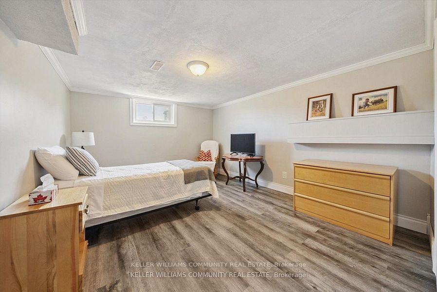 Photo 29 of 1930 Mcnamara Road, Peterborough, Ashburnham Ward 4 — HOMEH