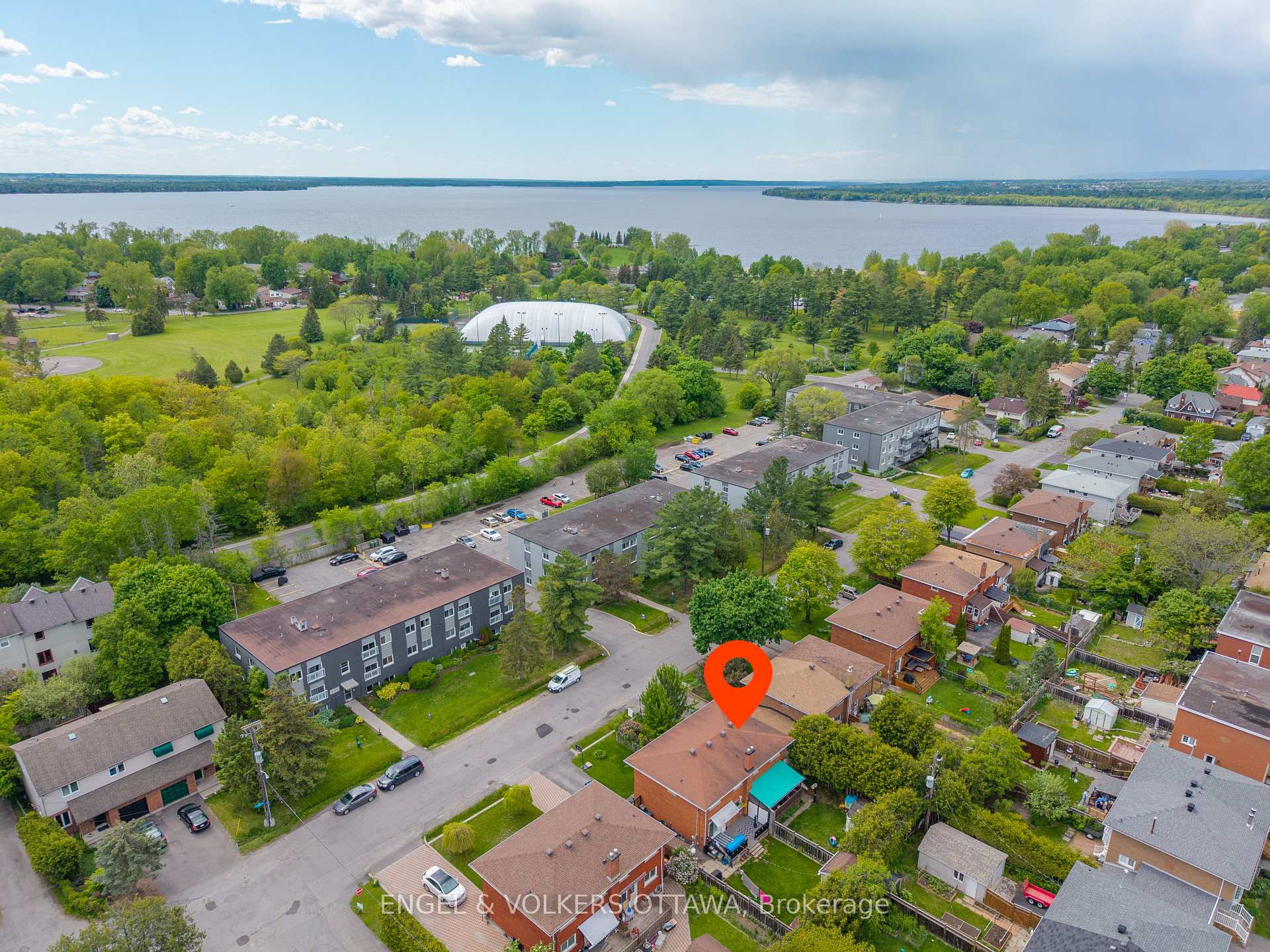 Photo 13 of 369 Zephyr Avenue, Ottawa, Britannia — HOMEH