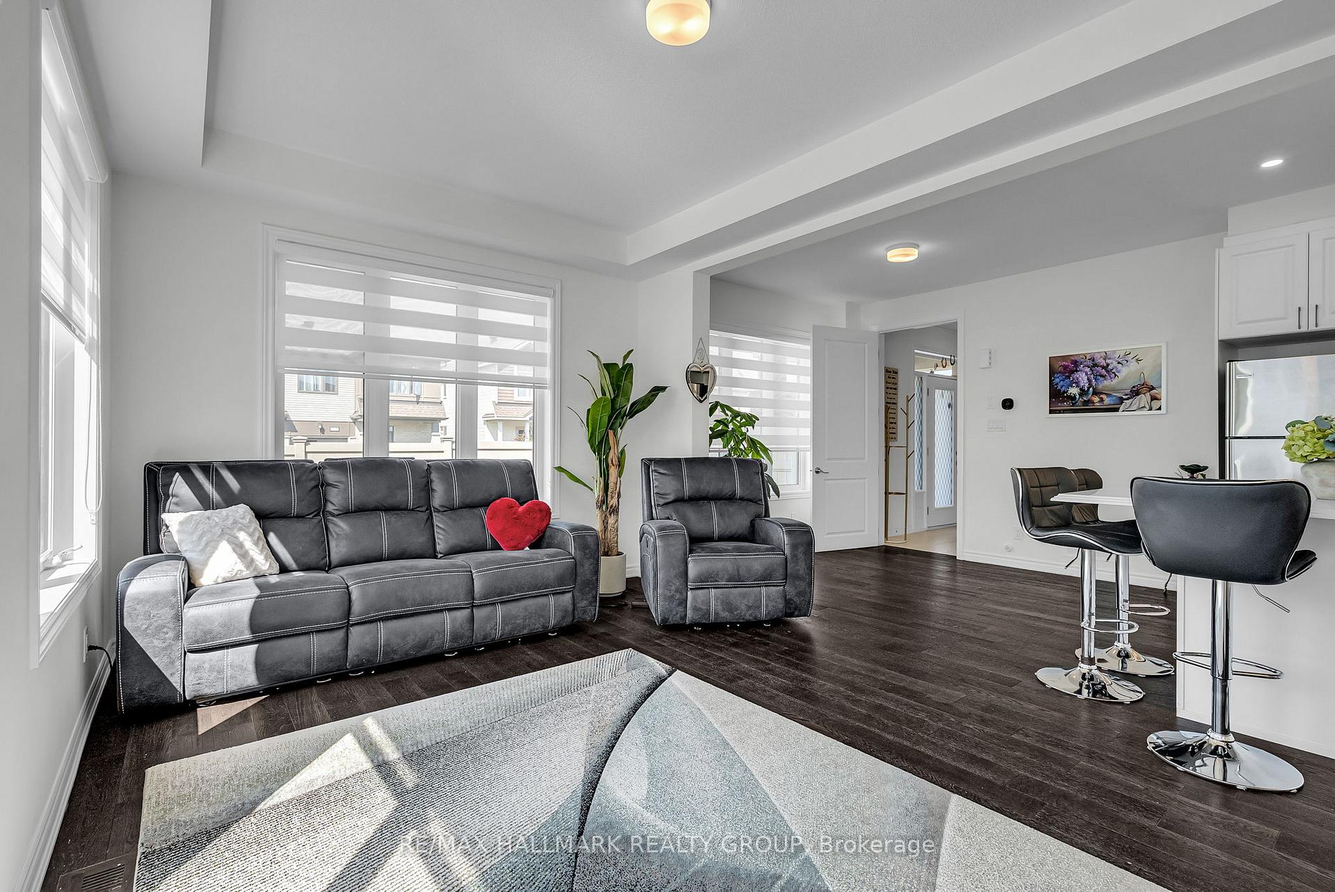 Photo 9 of 10 Pewee Place, Ottawa, Avalon West — HOMEH