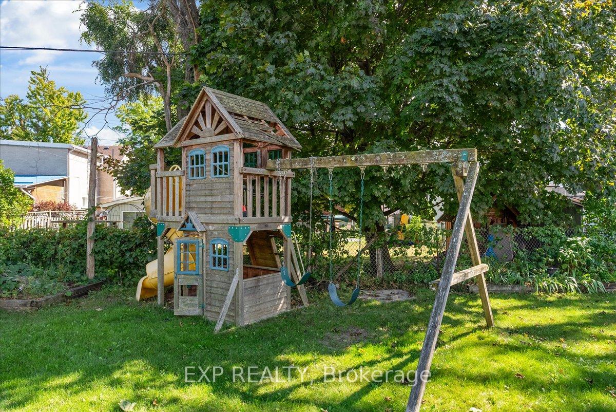 Photo 40 of 621 Orpington Road, Peterborough, Otonabee Ward 1 — HOMEH