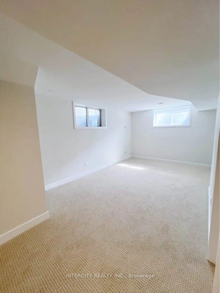 Photo 9 of 554 Tenor Ridge, Ottawa, Riverside South/Gloucester Glen — HOMEH