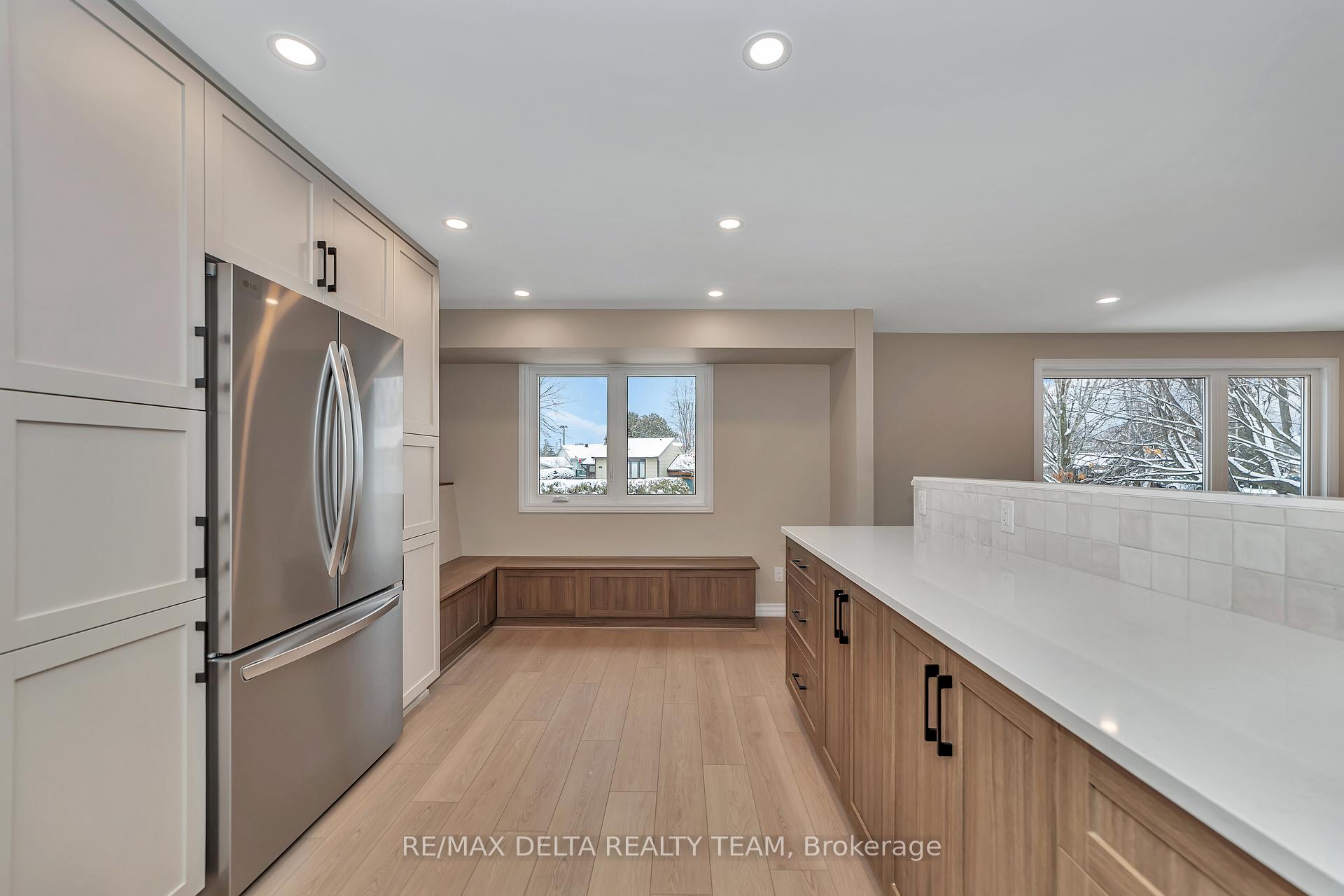 Photo 20 of 1593 Payette Drive, Ottawa, Bilberry Creek/Queenswood Heights — HOMEH