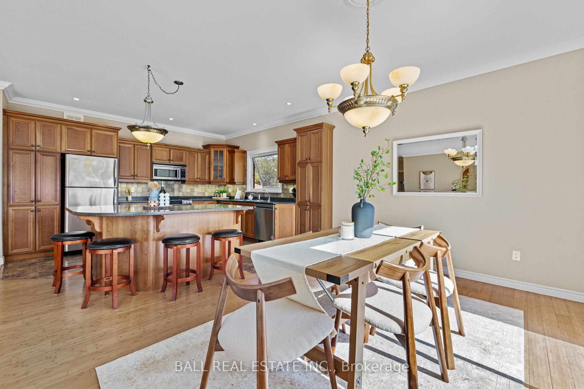 Photo 25 of 773 Pinewood Drive, Peterborough, Otonabee Ward 1 — HOMEH