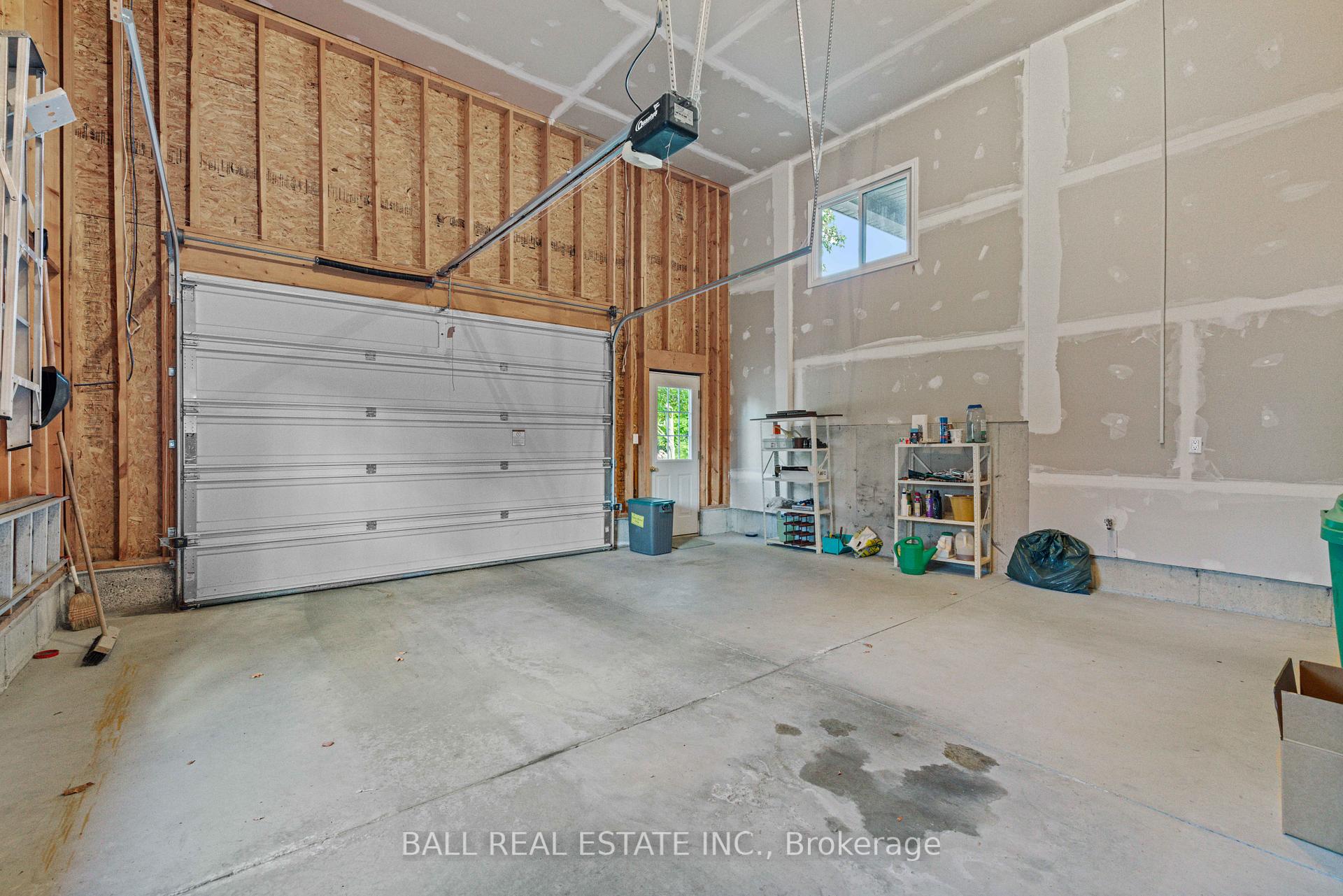 Photo 76 of 773 Pinewood Drive, Peterborough, Otonabee Ward 1 — HOMEH