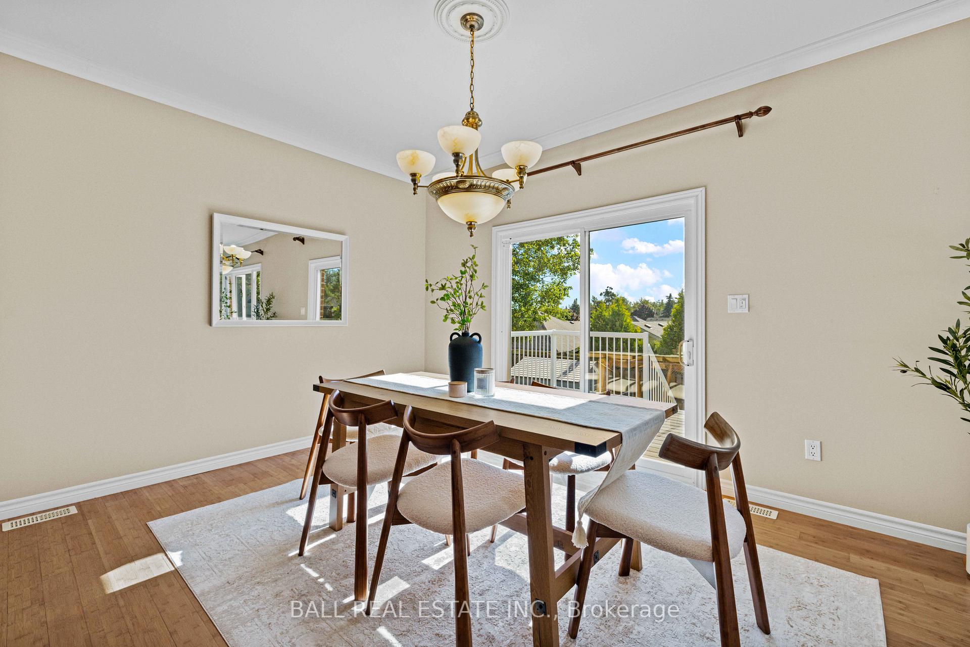 Photo 11 of 773 Pinewood Drive, Peterborough, Otonabee Ward 1 — HOMEH