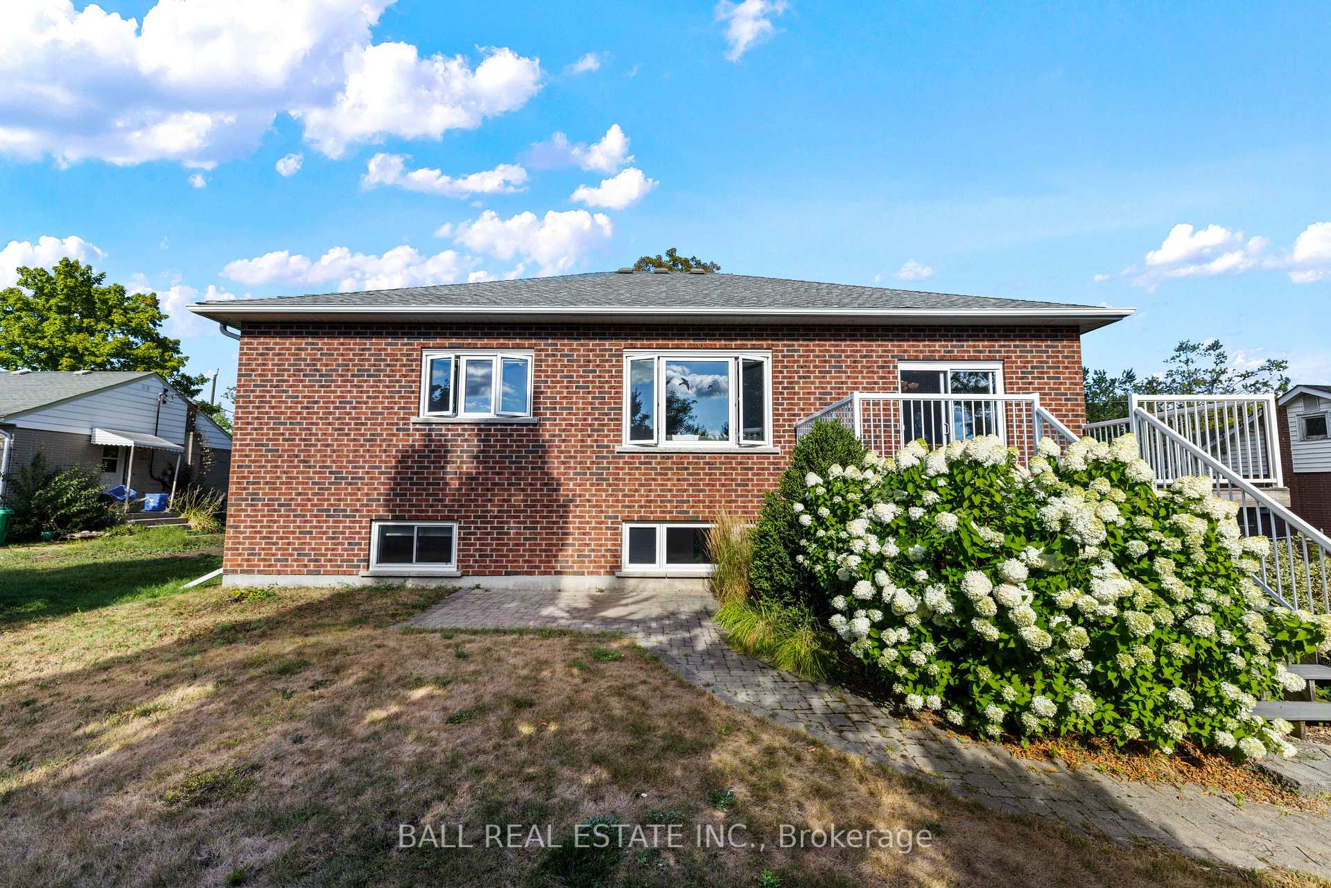 Photo 60 of 773 Pinewood Drive, Peterborough, Otonabee Ward 1 — HOMEH