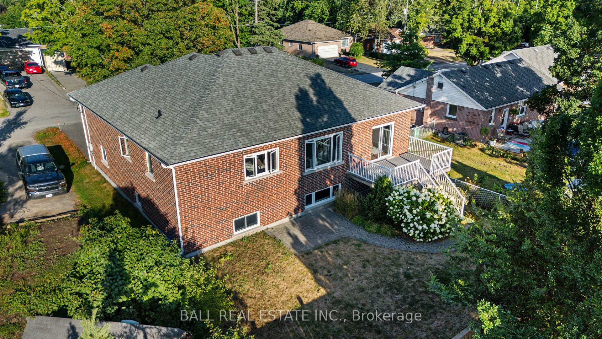 Photo 94 of 773 Pinewood Drive, Peterborough, Otonabee Ward 1 — HOMEH