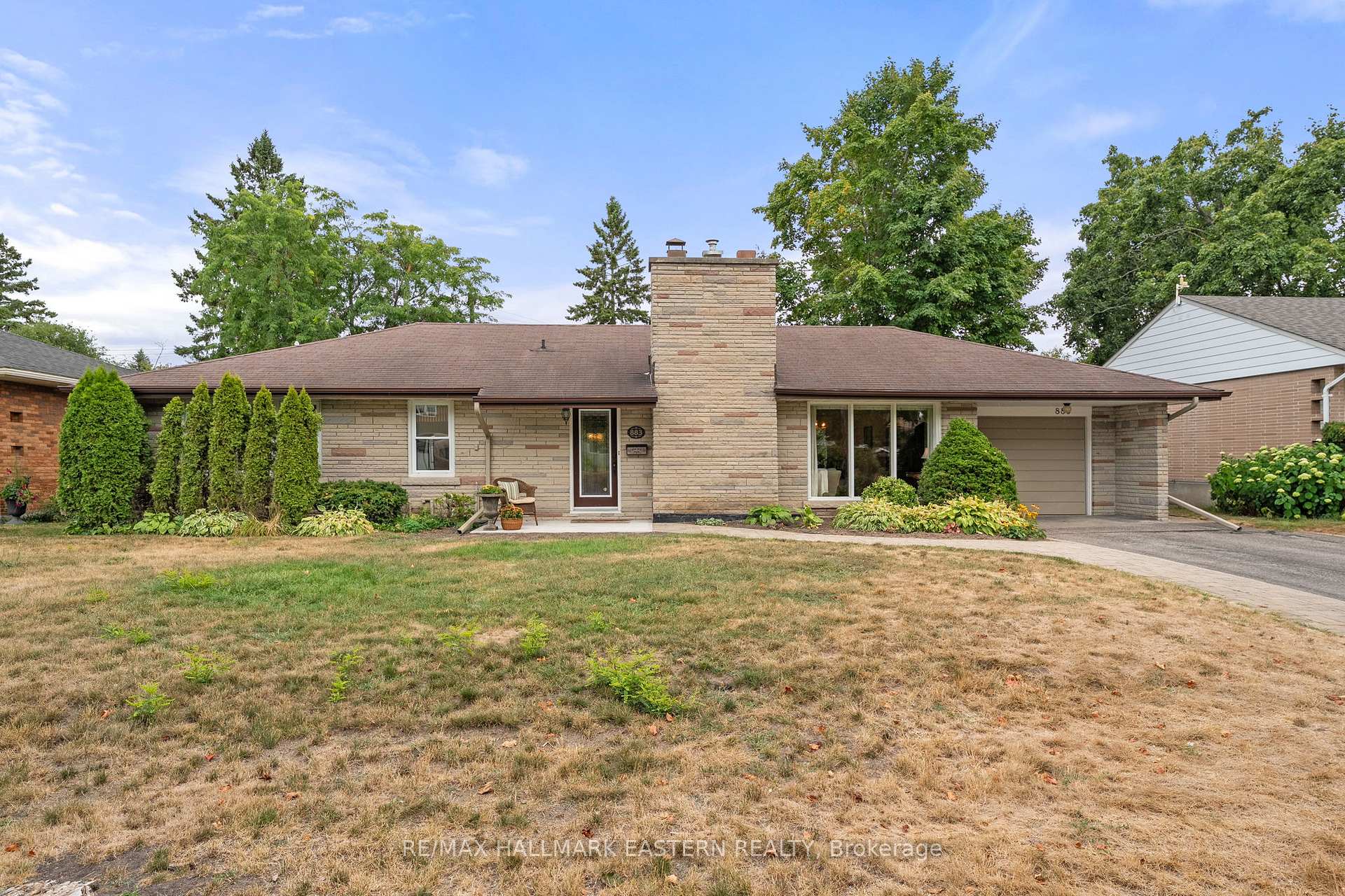Photo 1 of 883 Kensington Drive, Peterborough, Monaghan Ward 2 — HOMEH