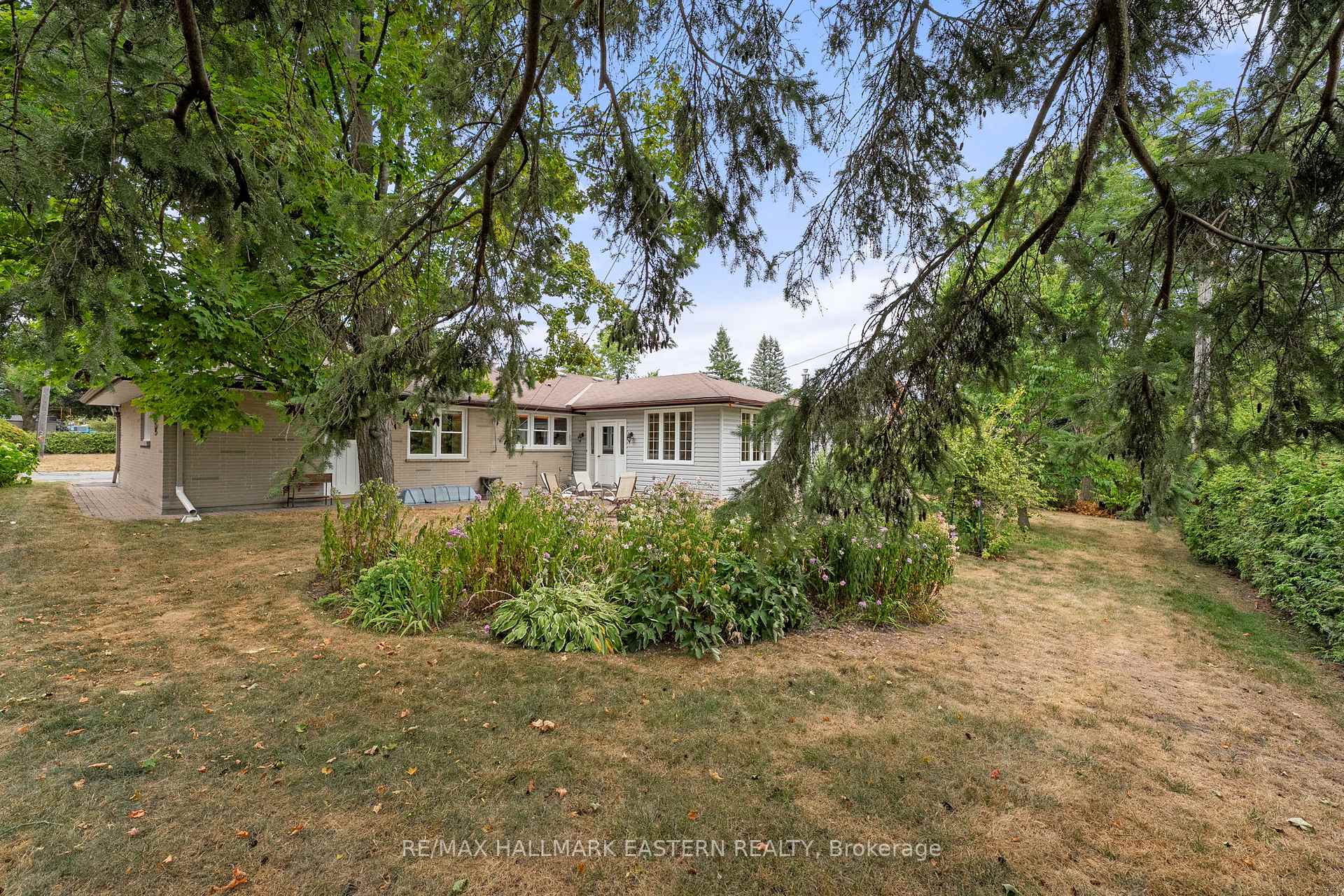 Photo 45 of 883 Kensington Drive, Peterborough, Monaghan Ward 2 — HOMEH