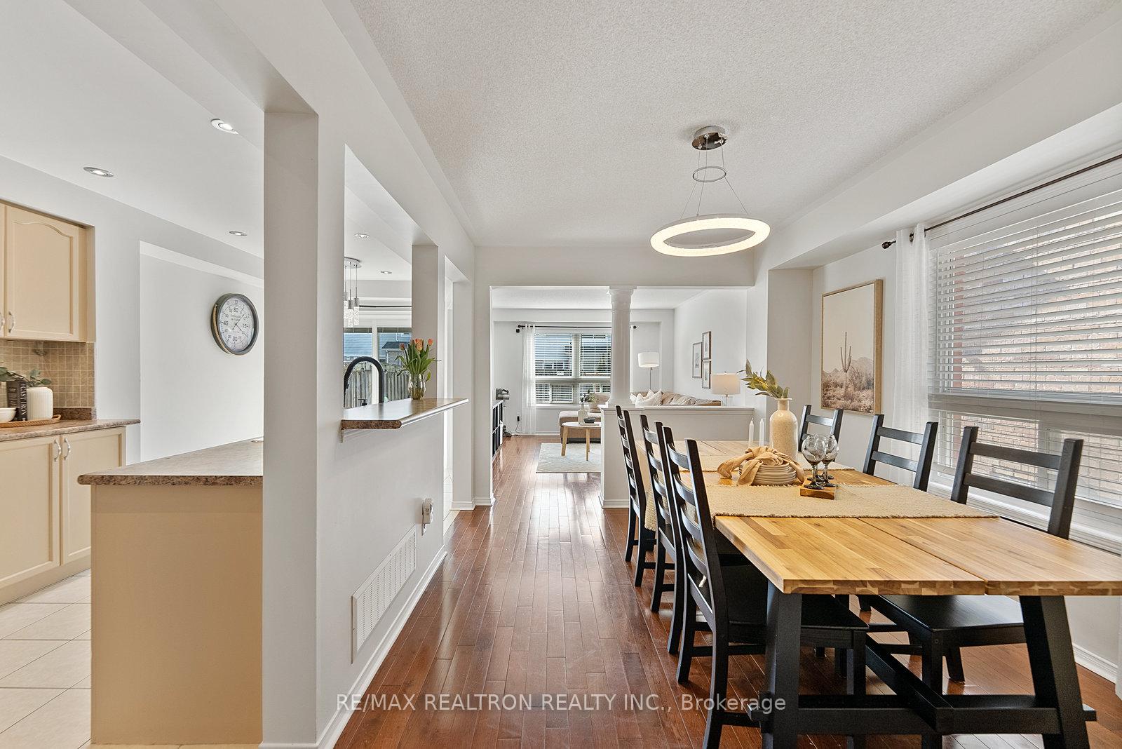 Photo 7 of 947 Fetchison Drive, Oshawa, Taunton — HOMEH