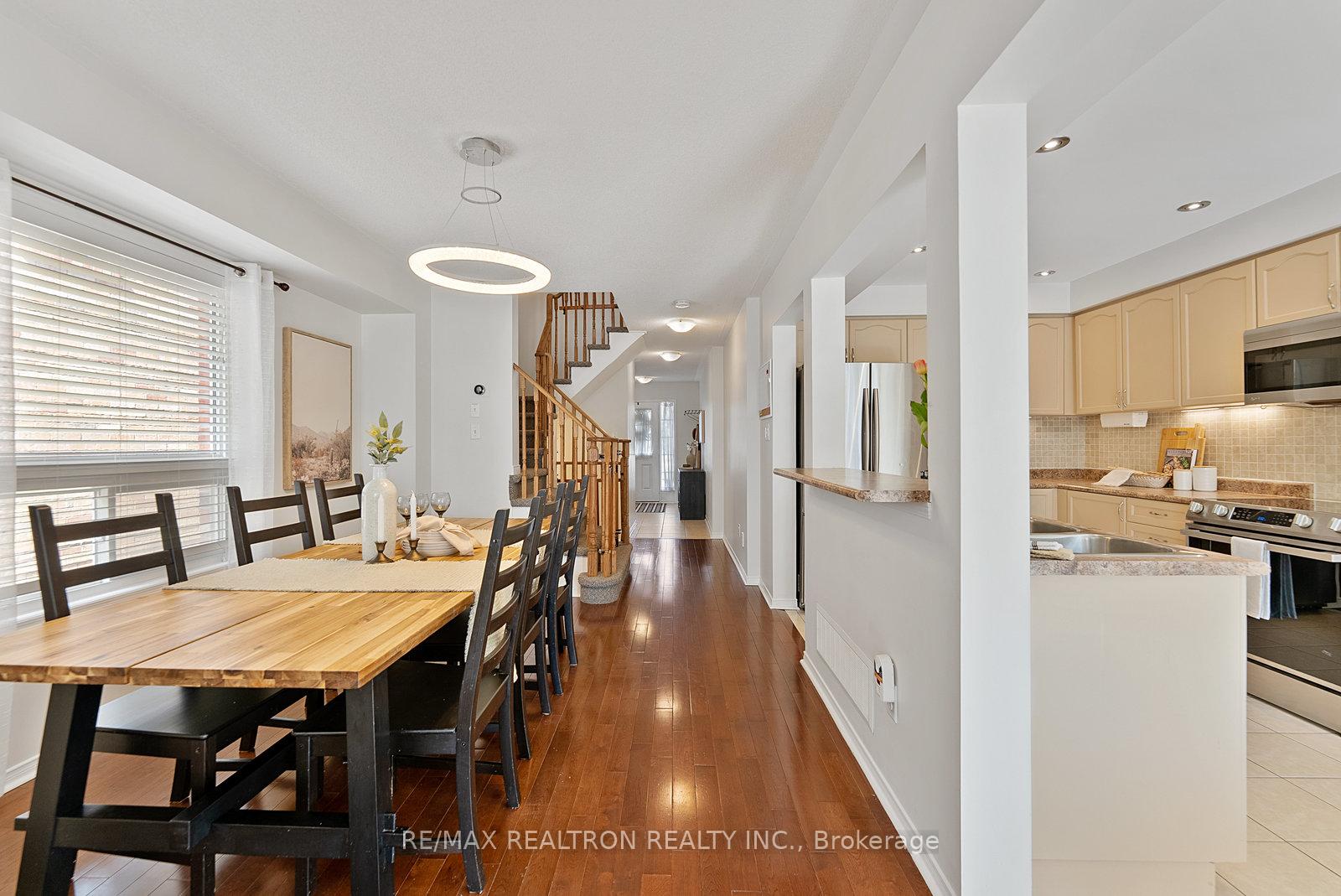 Photo 9 of 947 Fetchison Drive, Oshawa, Taunton — HOMEH