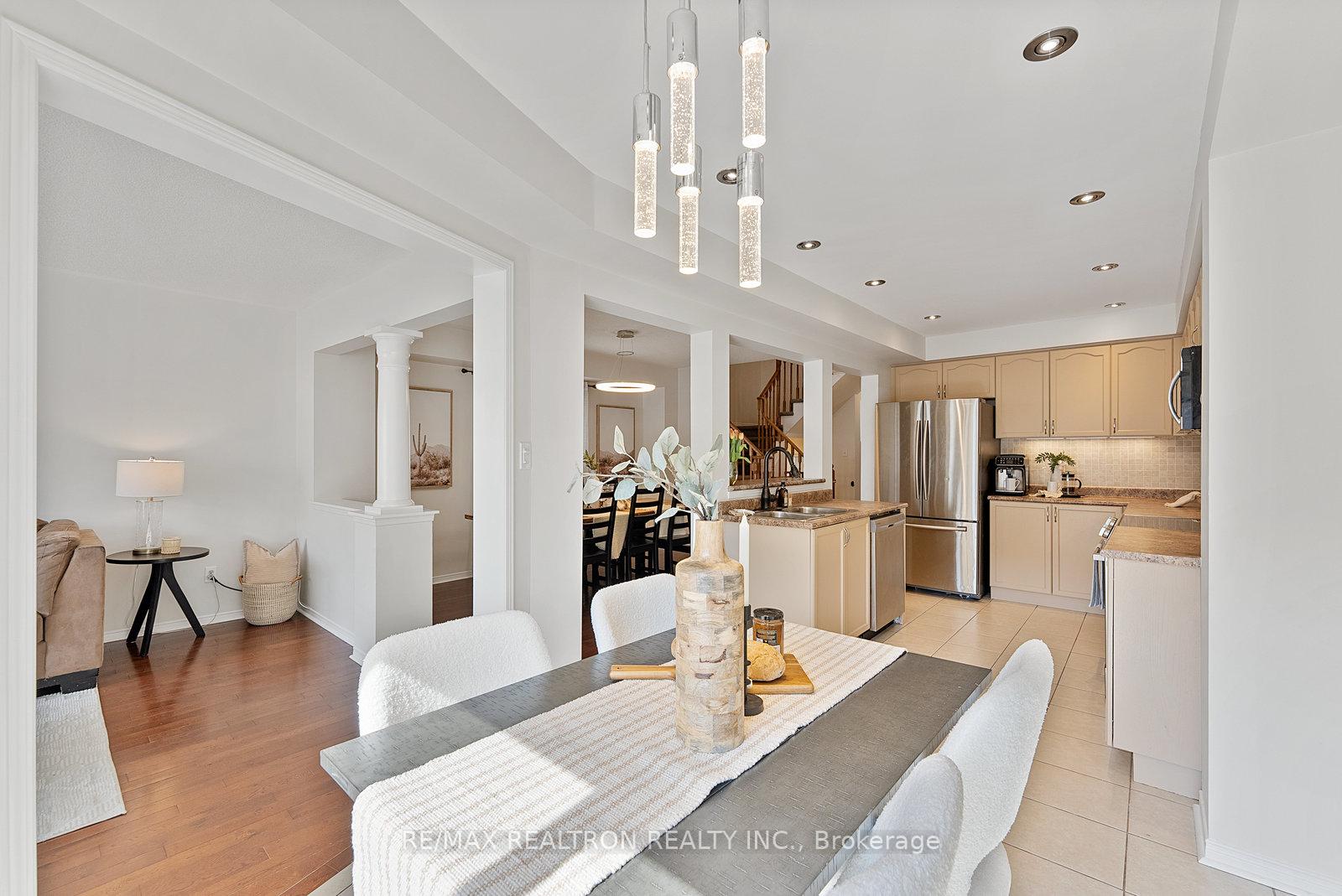 Photo 18 of 947 Fetchison Drive, Oshawa, Taunton — HOMEH